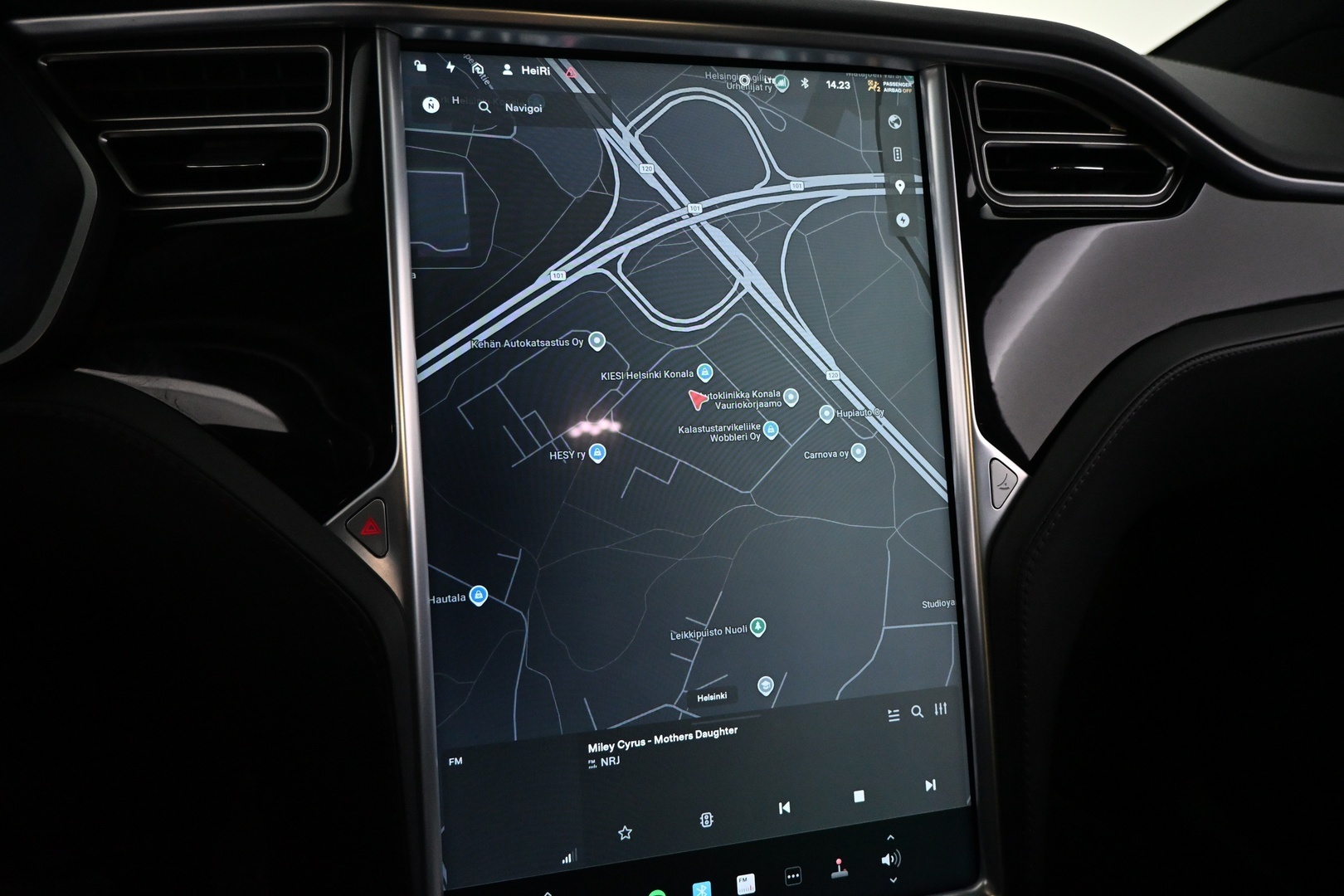 TESLA Model X 2017