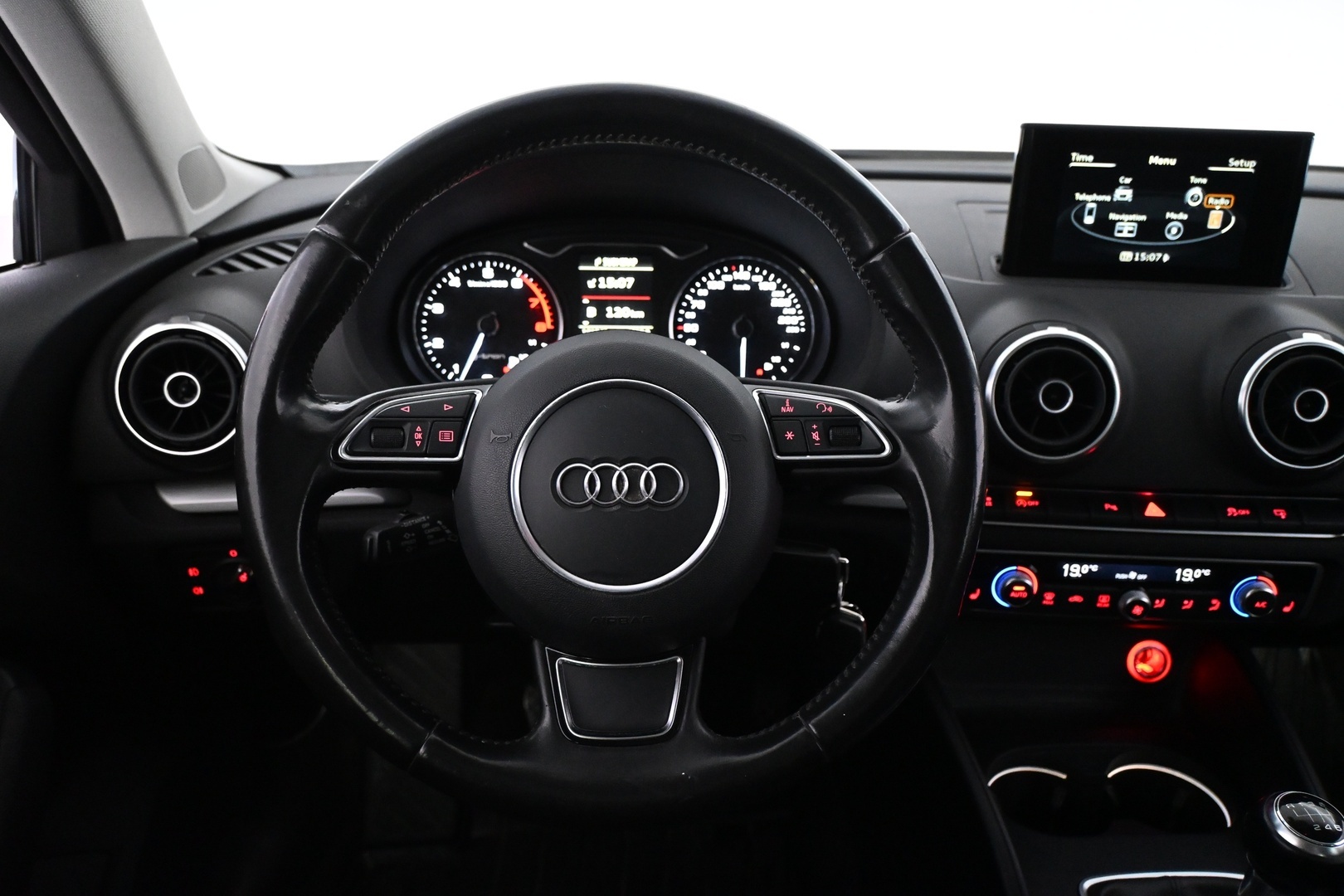 AUDI A3 2015