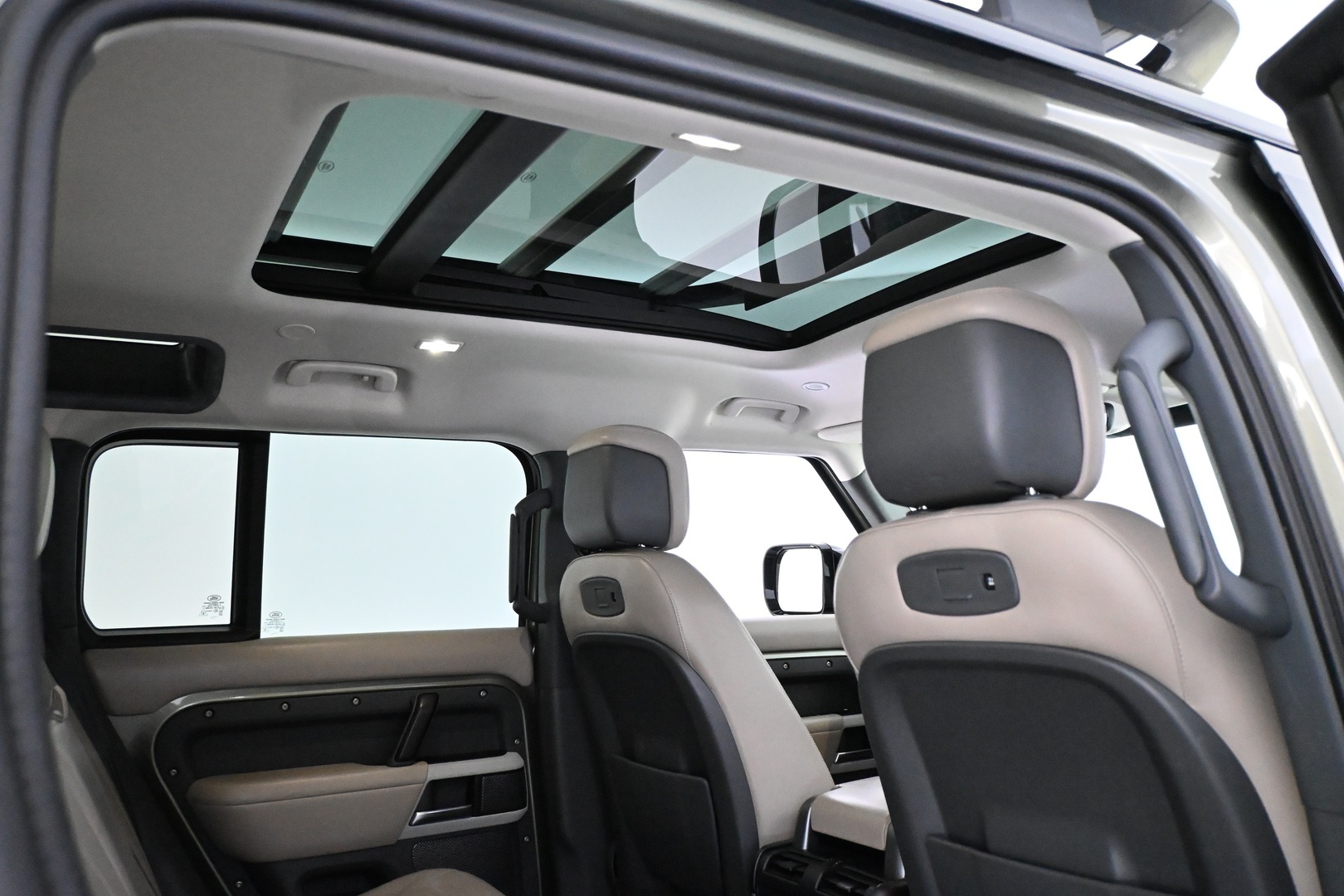 LAND ROVER Defender 2022