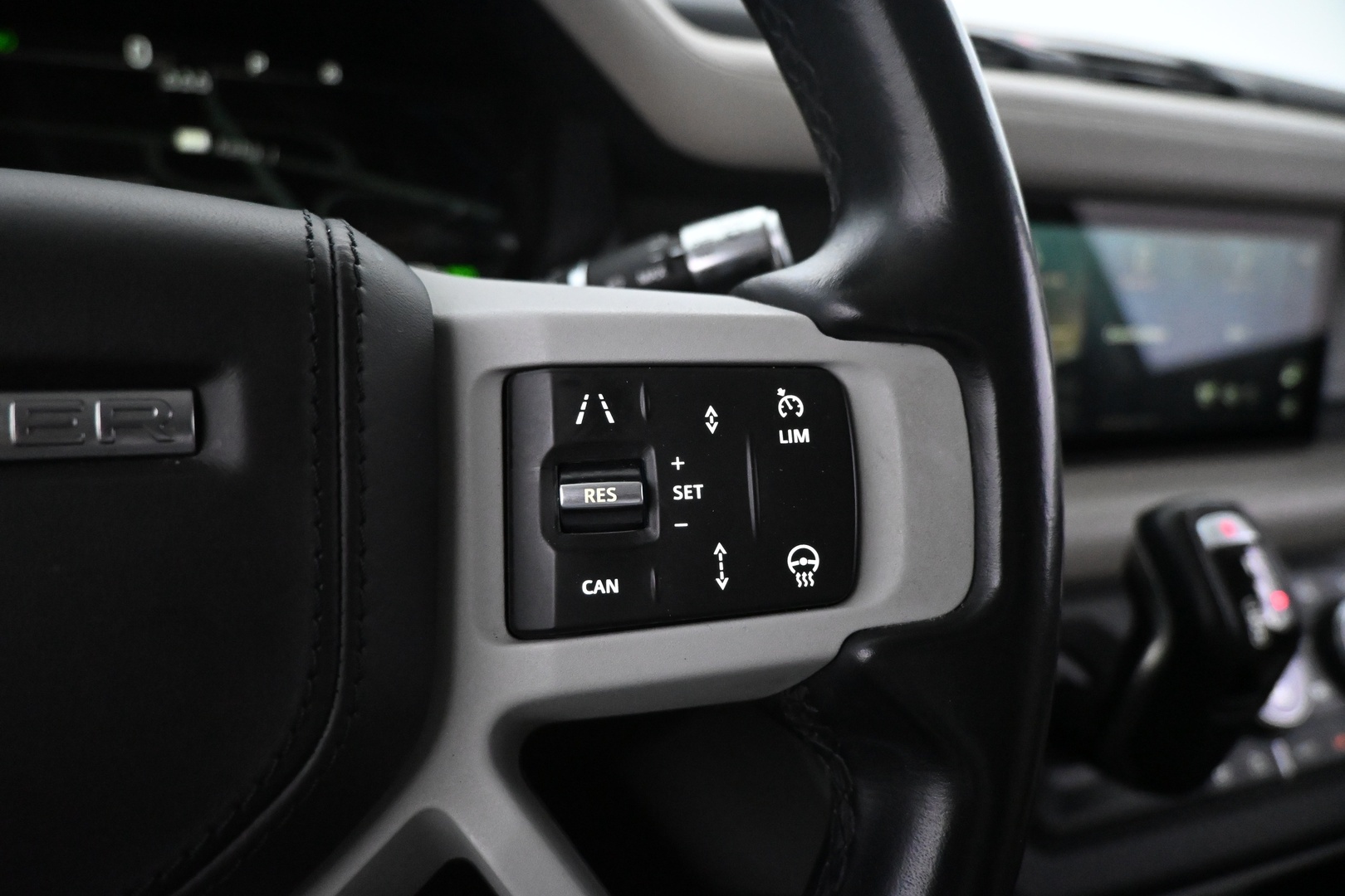 LAND ROVER Defender 2022