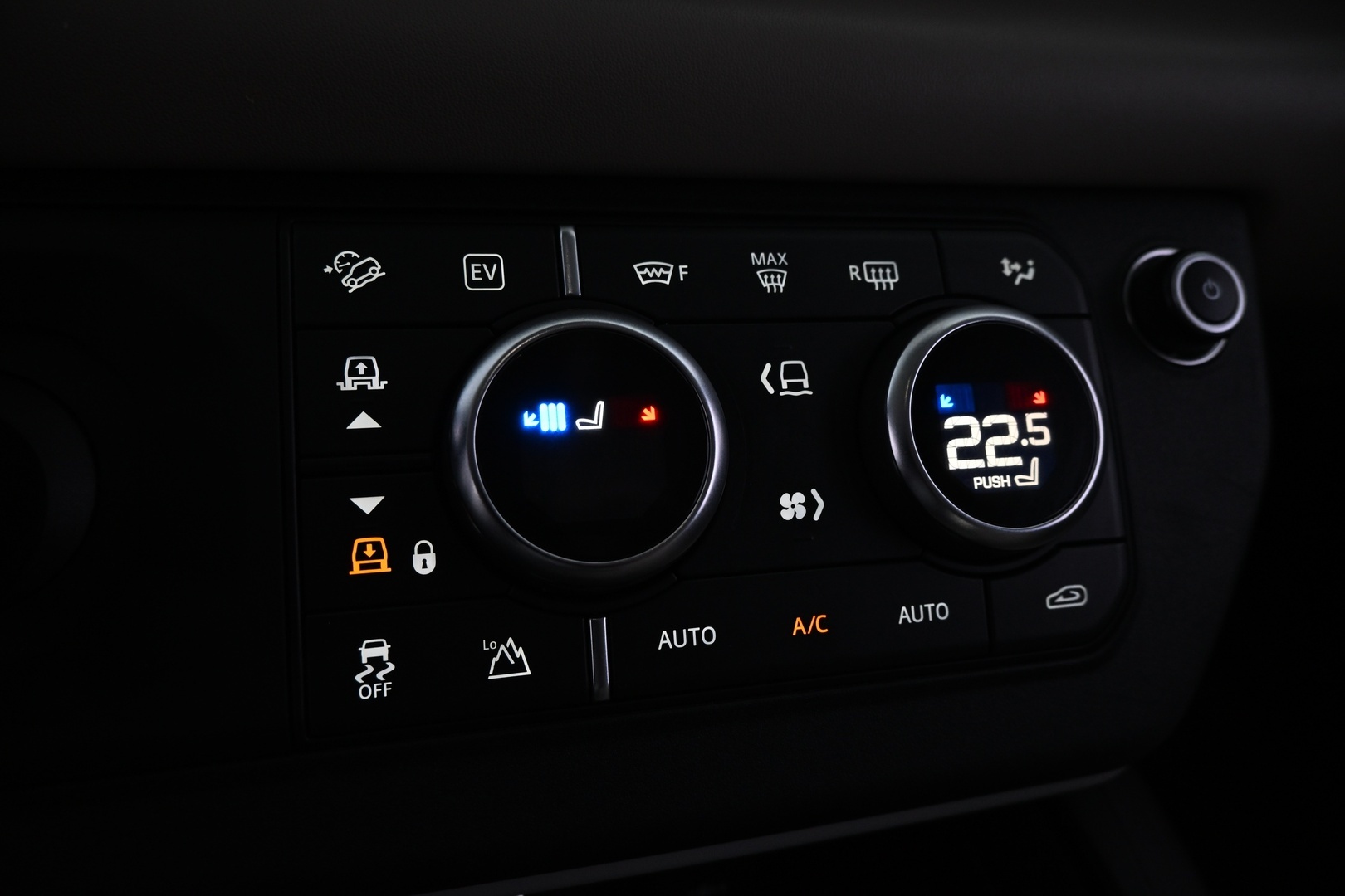 LAND ROVER Defender 2022