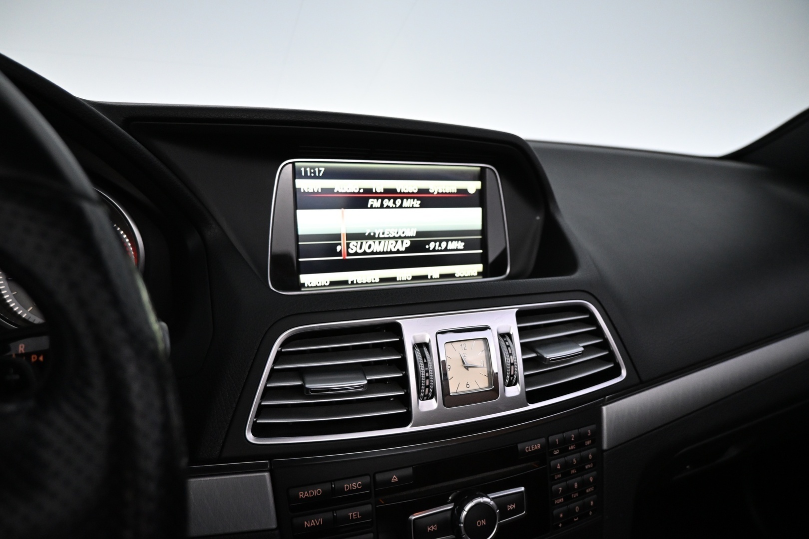 MERCEDES-BENZ E 2013