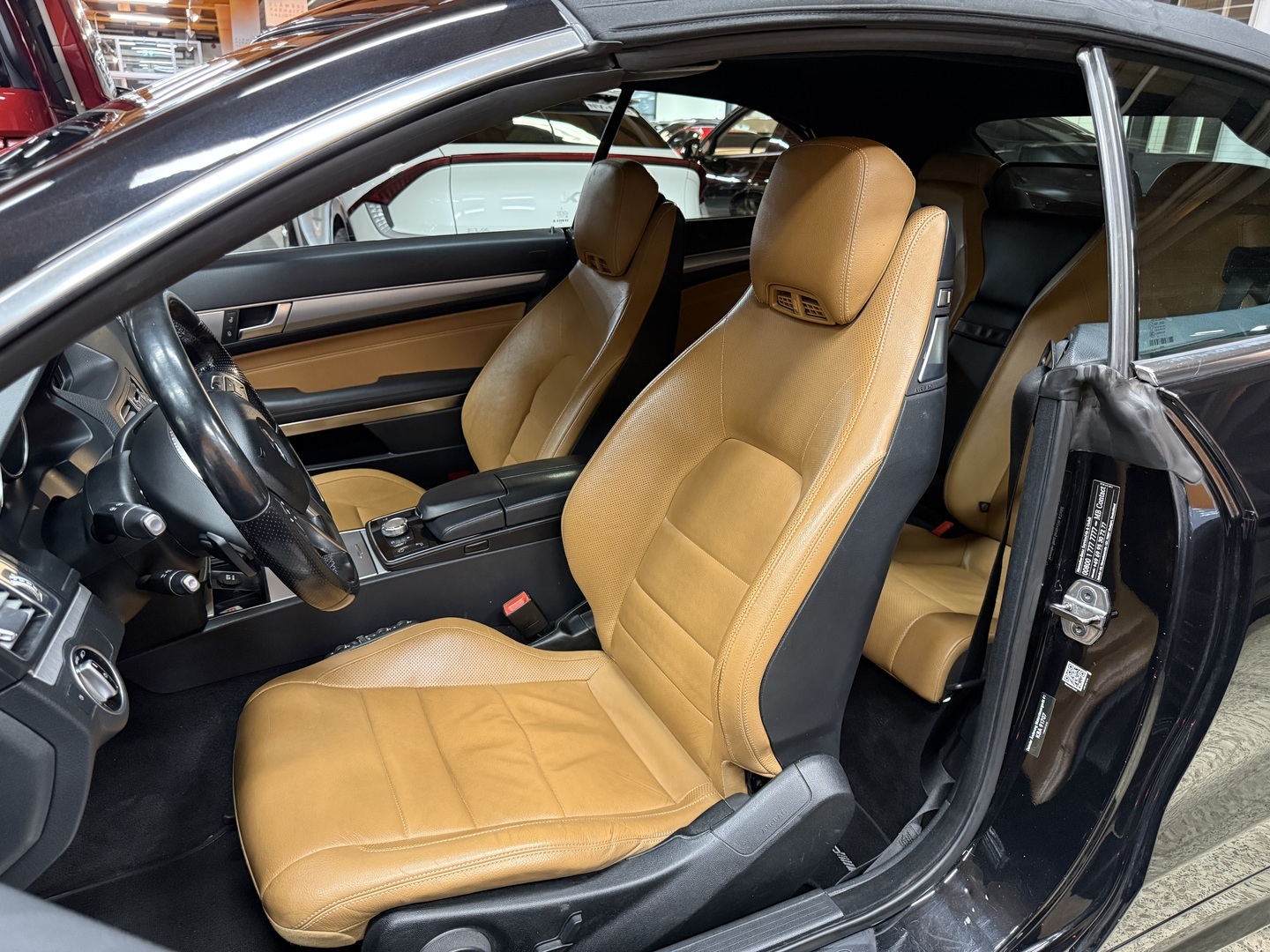 MERCEDES-BENZ E 2013