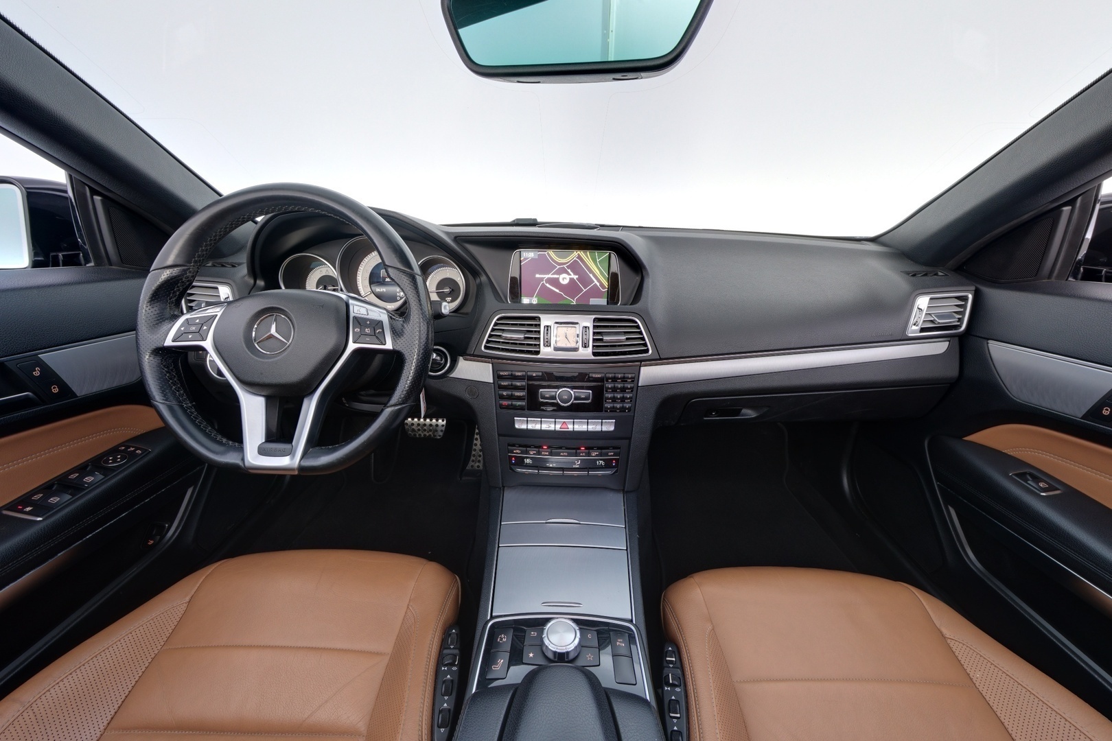 MERCEDES-BENZ E 2013