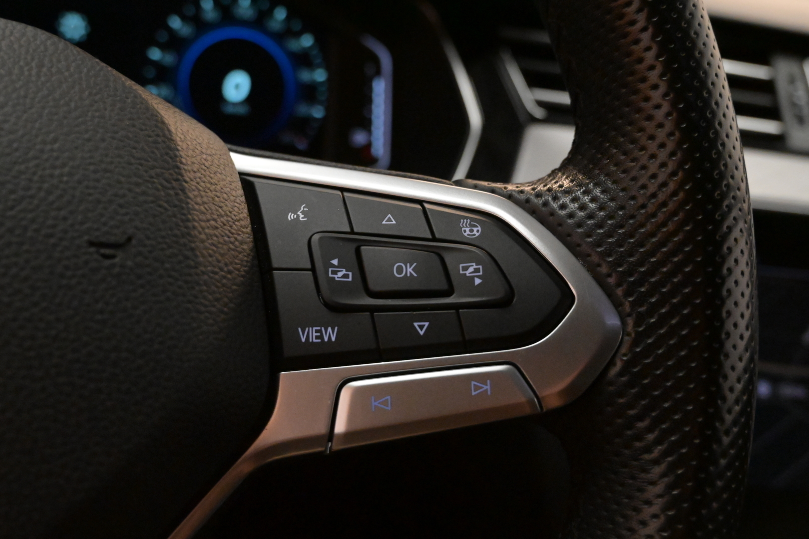 VOLKSWAGEN Passat 2020