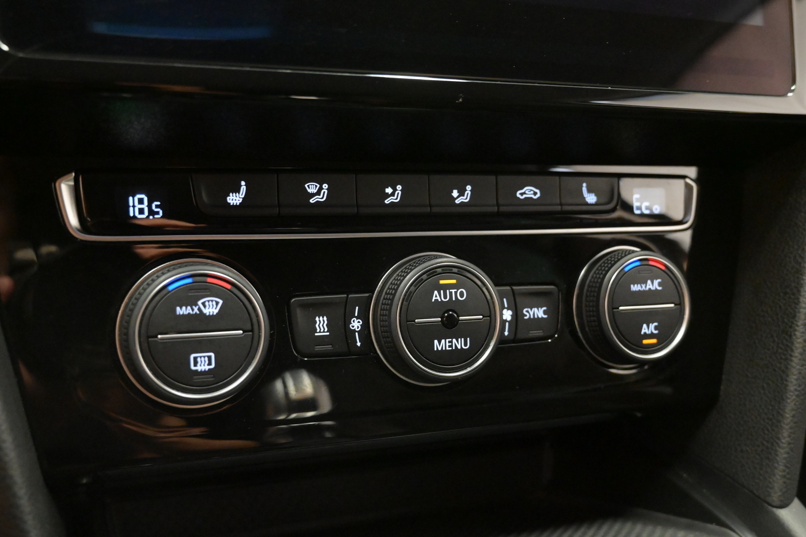 VOLKSWAGEN Passat 2020