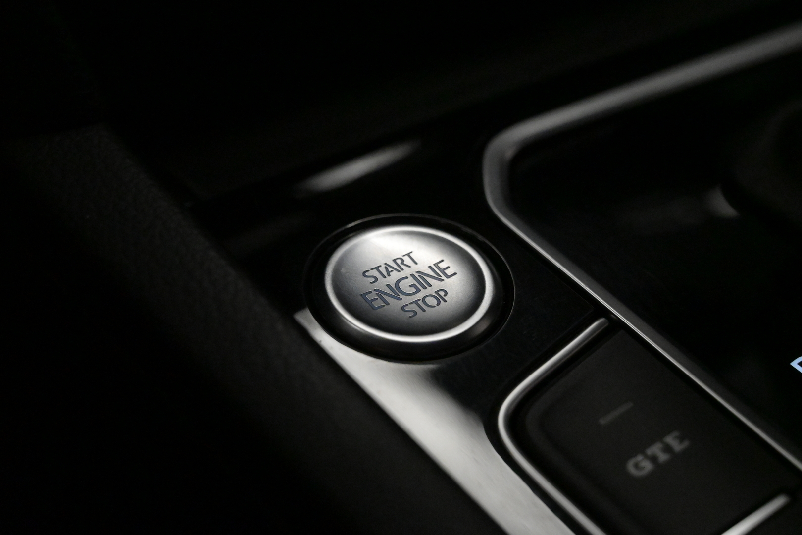 VOLKSWAGEN Passat 2020