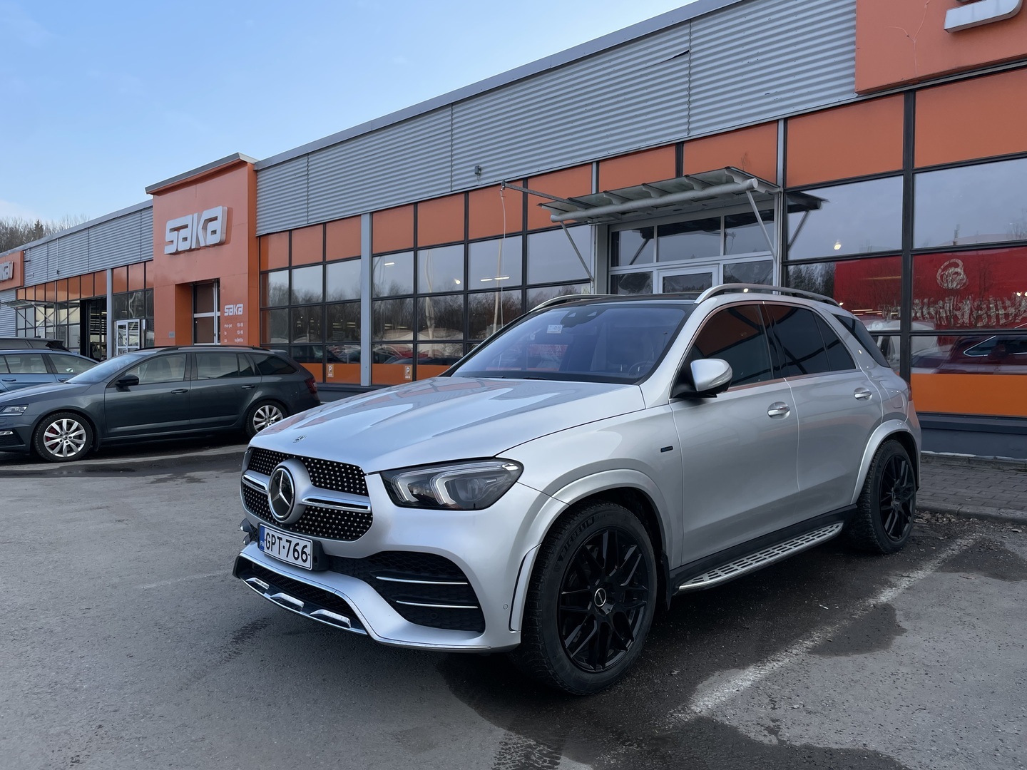 MERCEDES-BENZ GLE 2021