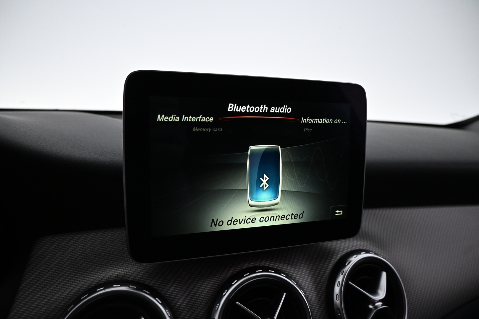 MERCEDES-BENZ GLA 2017