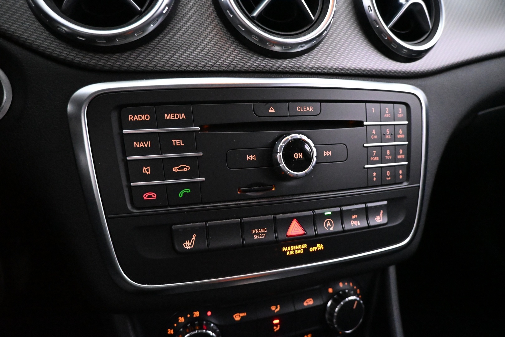 MERCEDES-BENZ GLA 2017