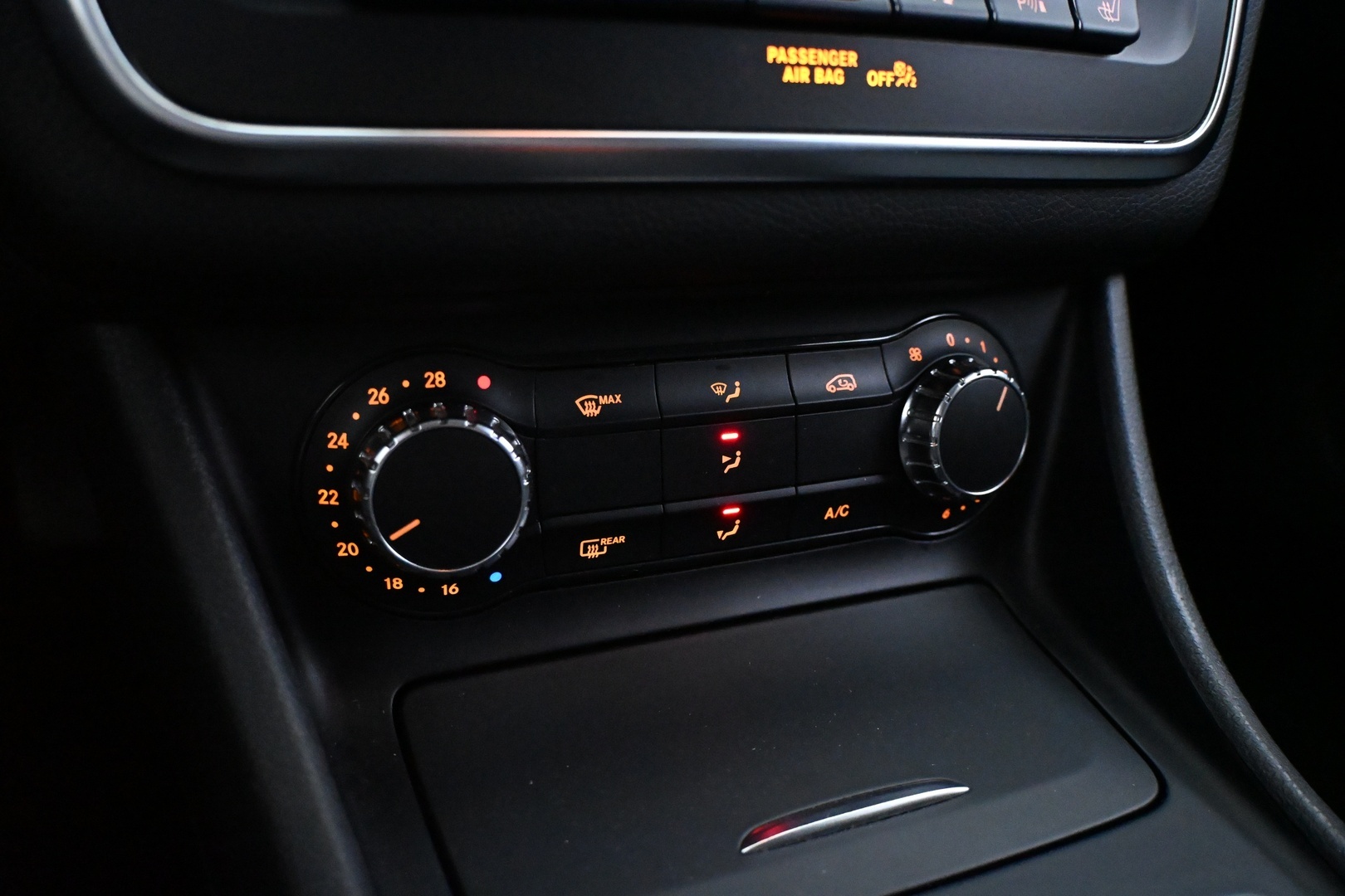 MERCEDES-BENZ GLA 2017