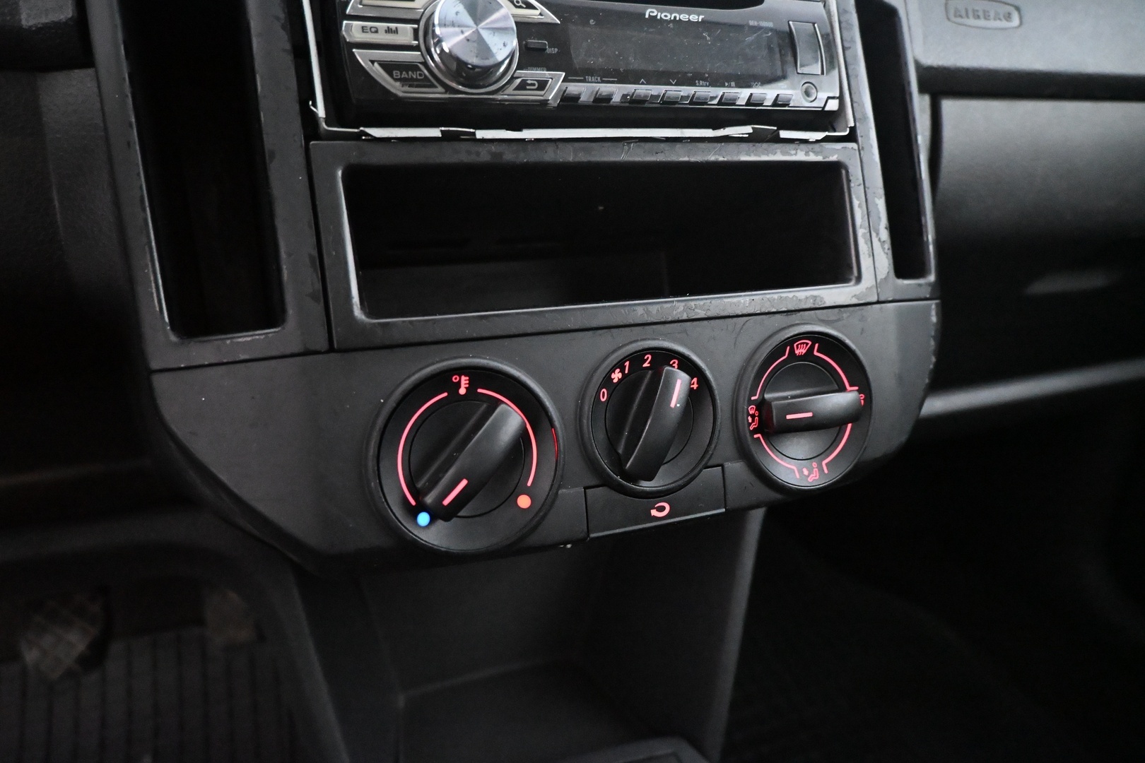 VOLKSWAGEN Polo 2005