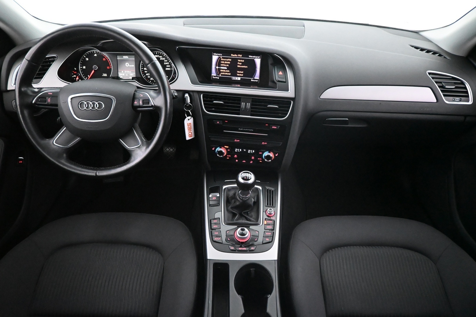AUDI A4 2013