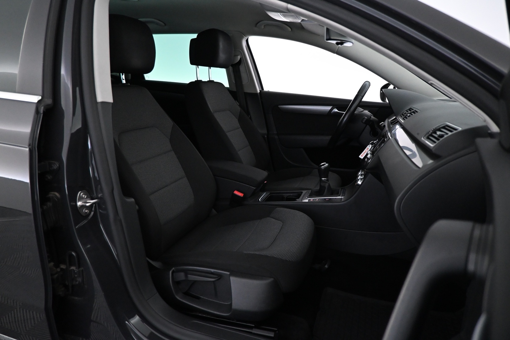 VOLKSWAGEN Passat 2014