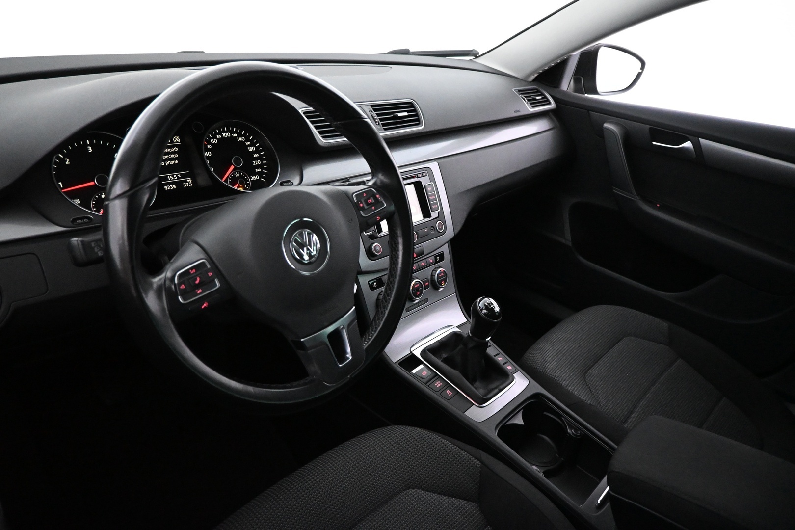 VOLKSWAGEN Passat 2014