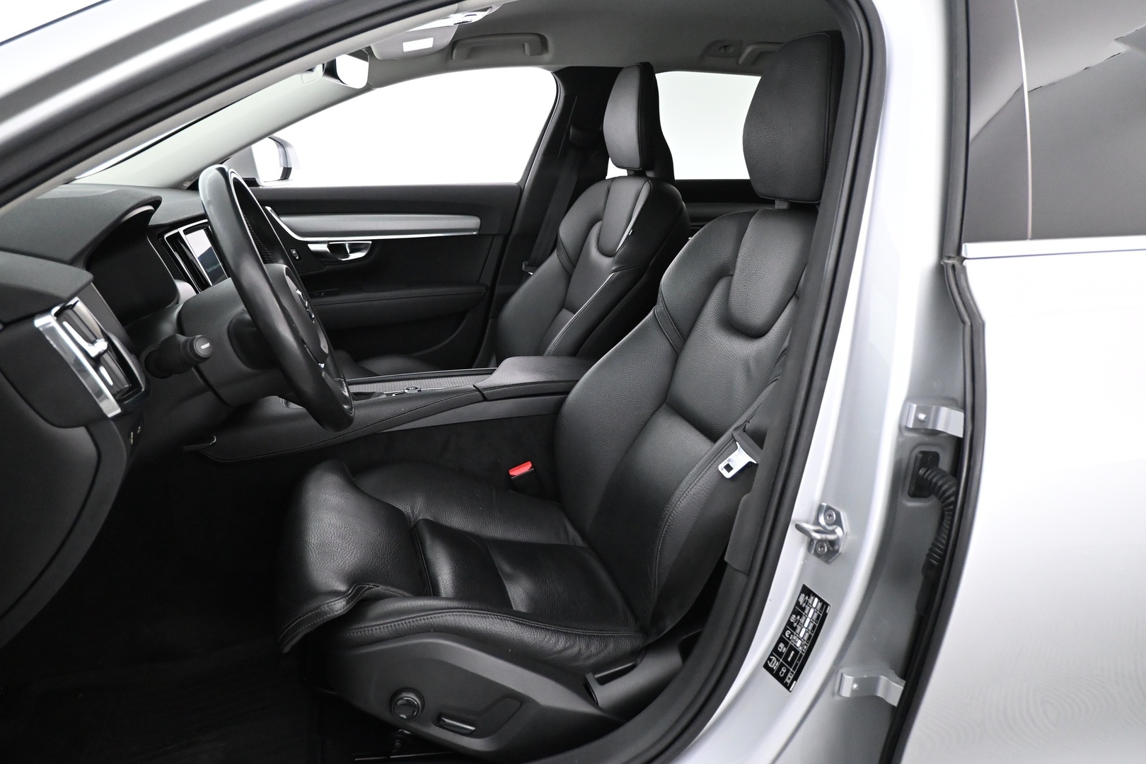 VOLVO V90 2019