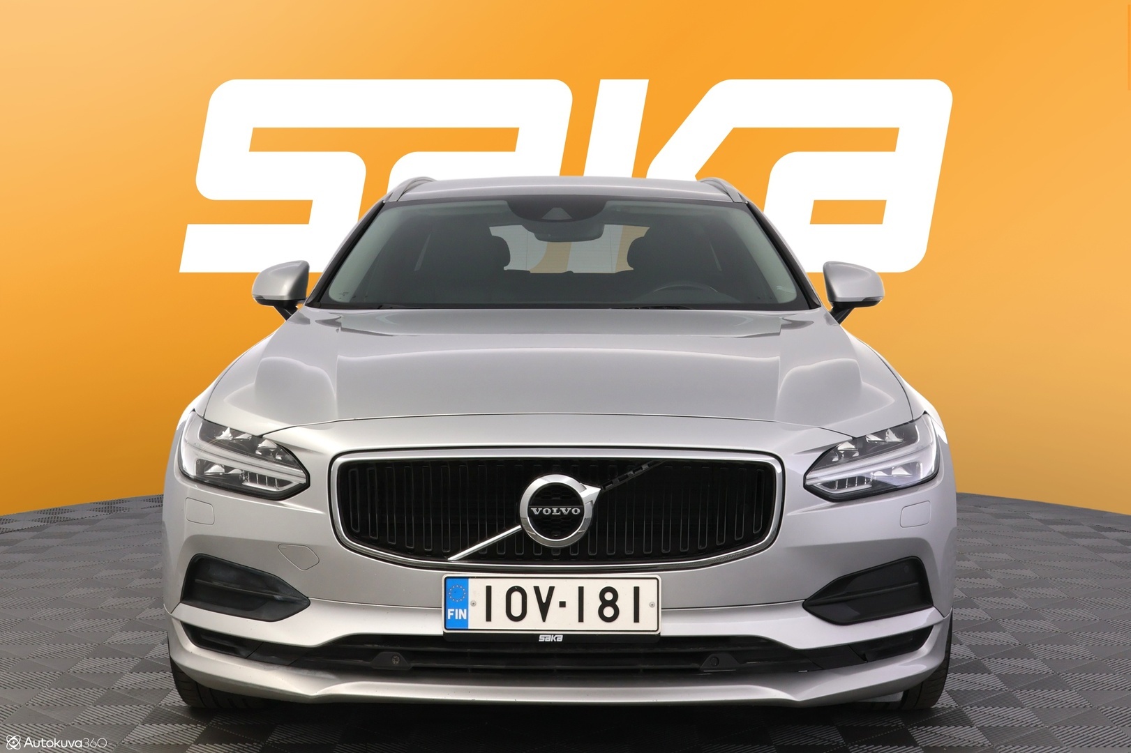VOLVO V90 2019