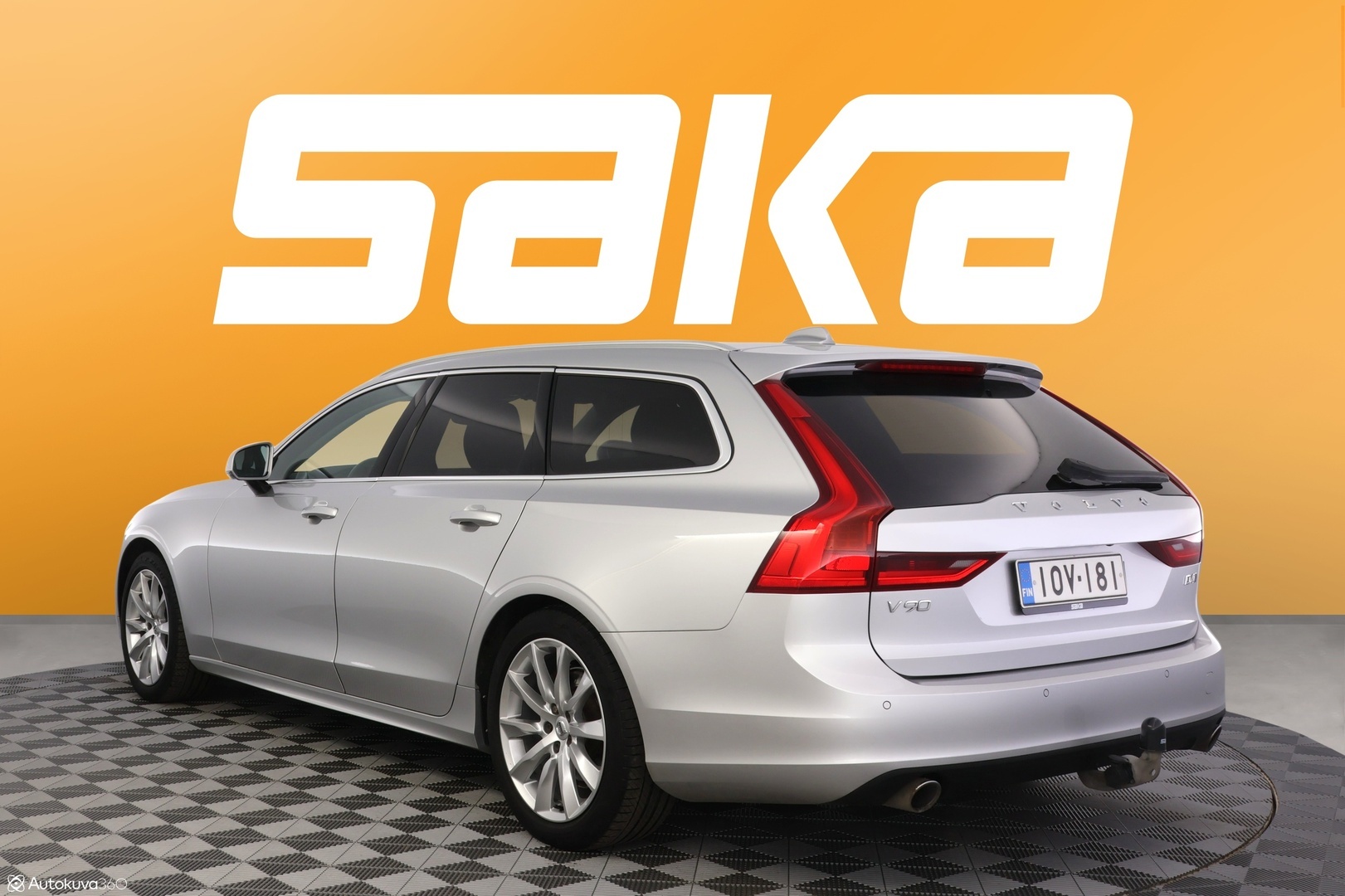 VOLVO V90 2019