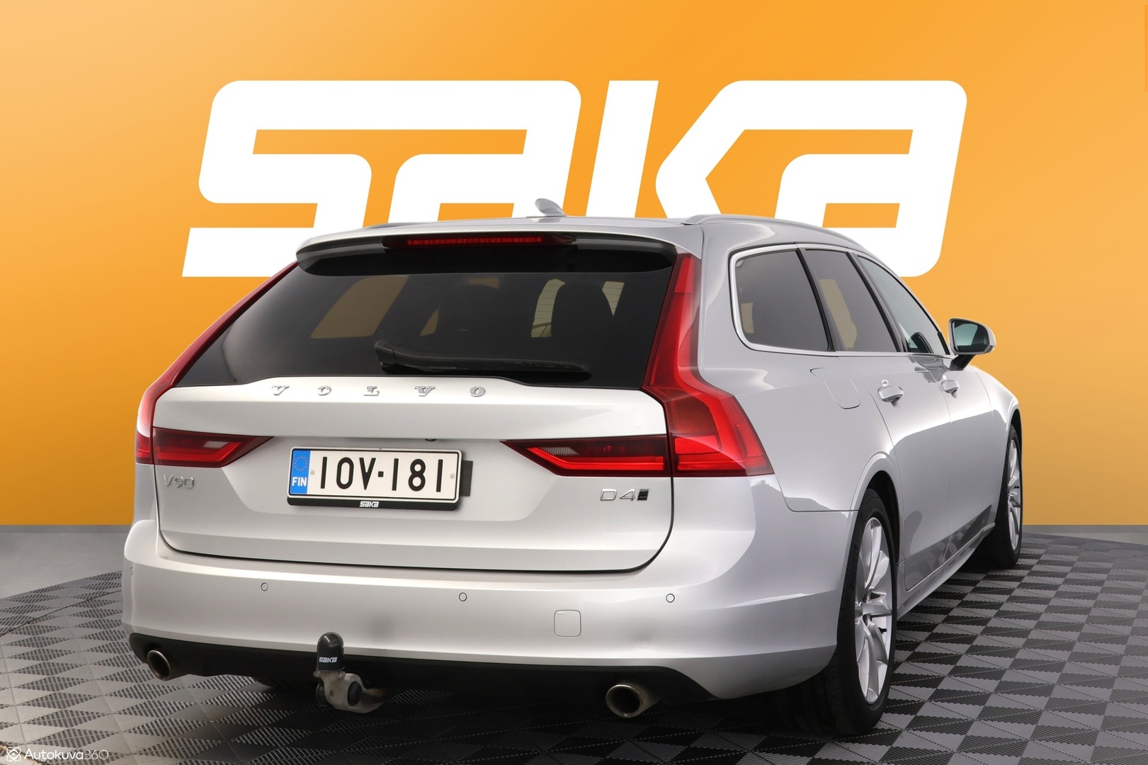 VOLVO V90 2019