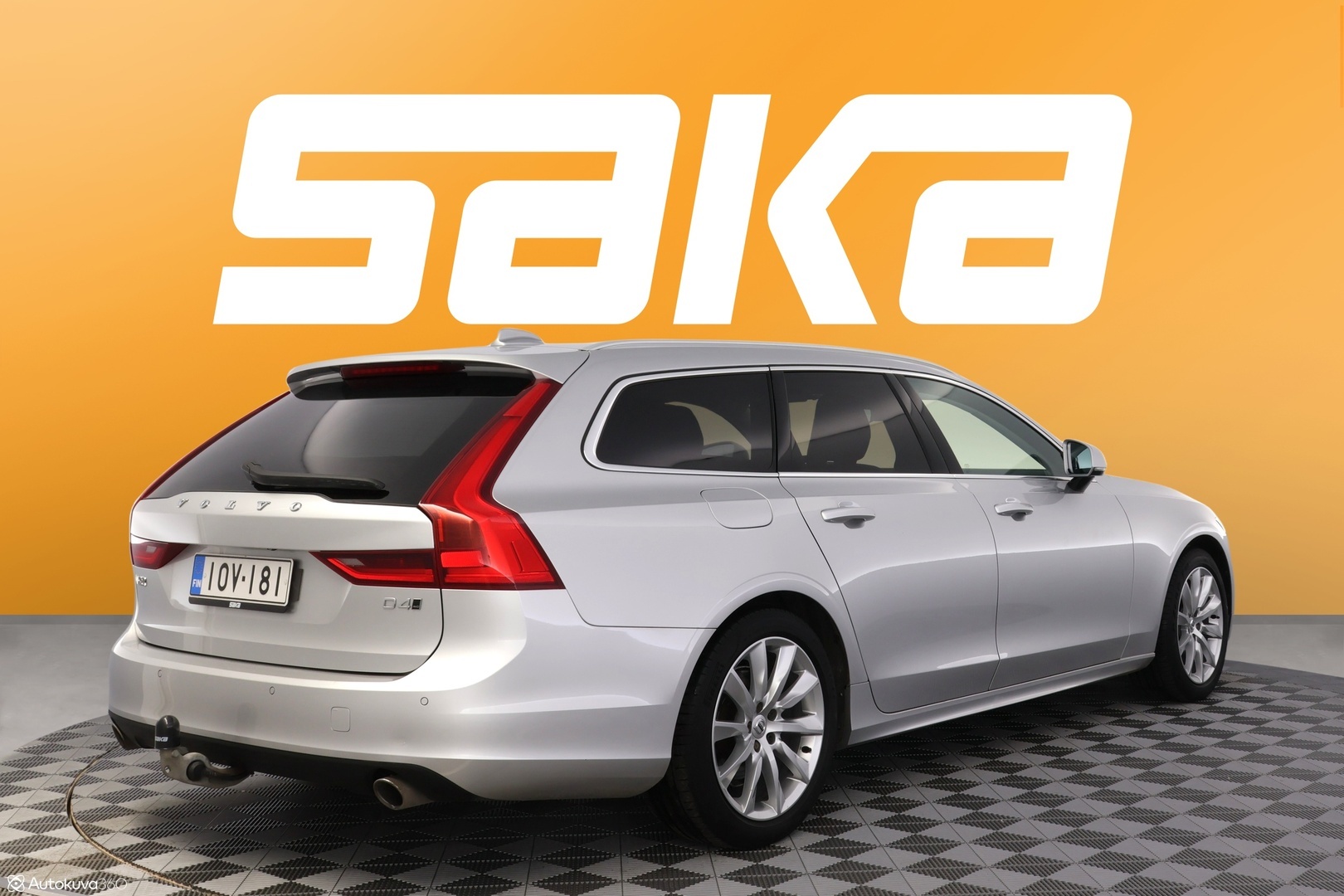 VOLVO V90 2019