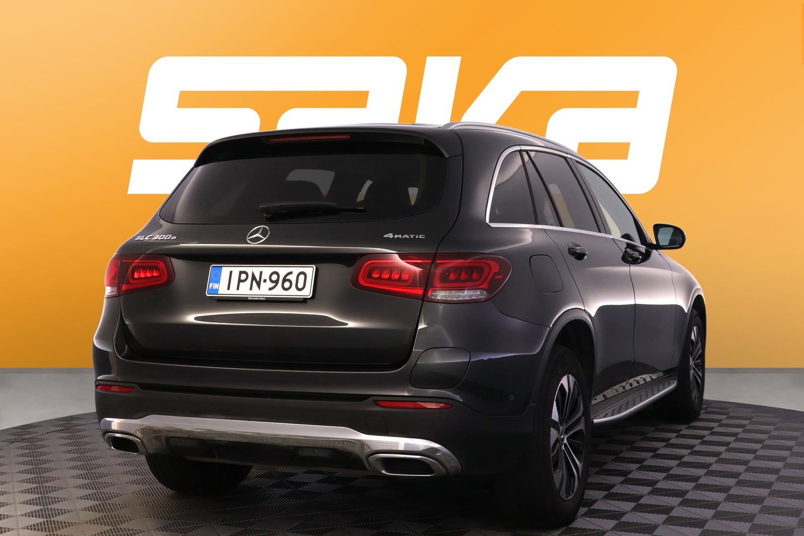 MERCEDES-BENZ GLC 2022