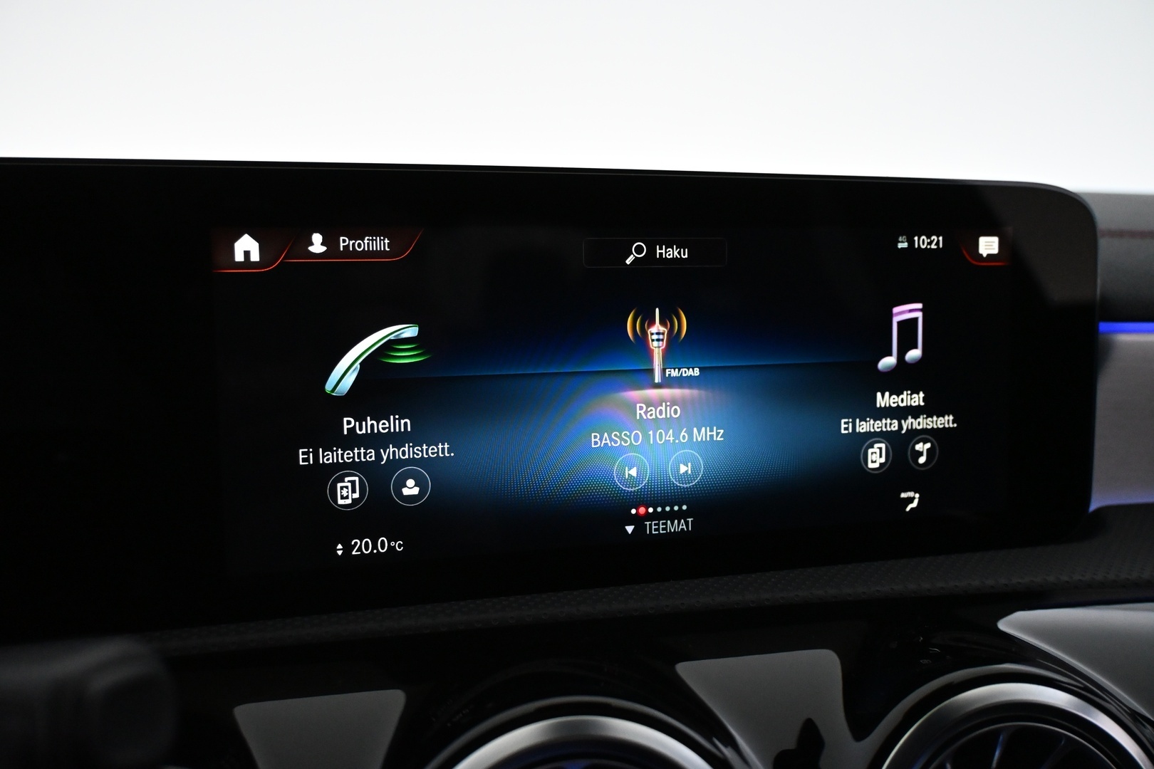 MERCEDES-BENZ CLA 2023