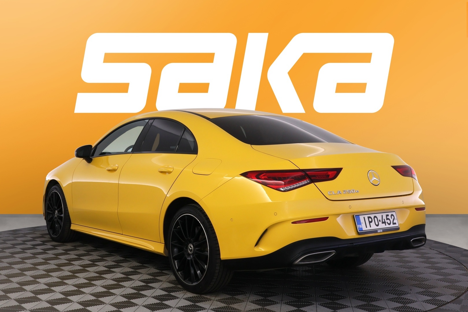 MERCEDES-BENZ CLA 2023