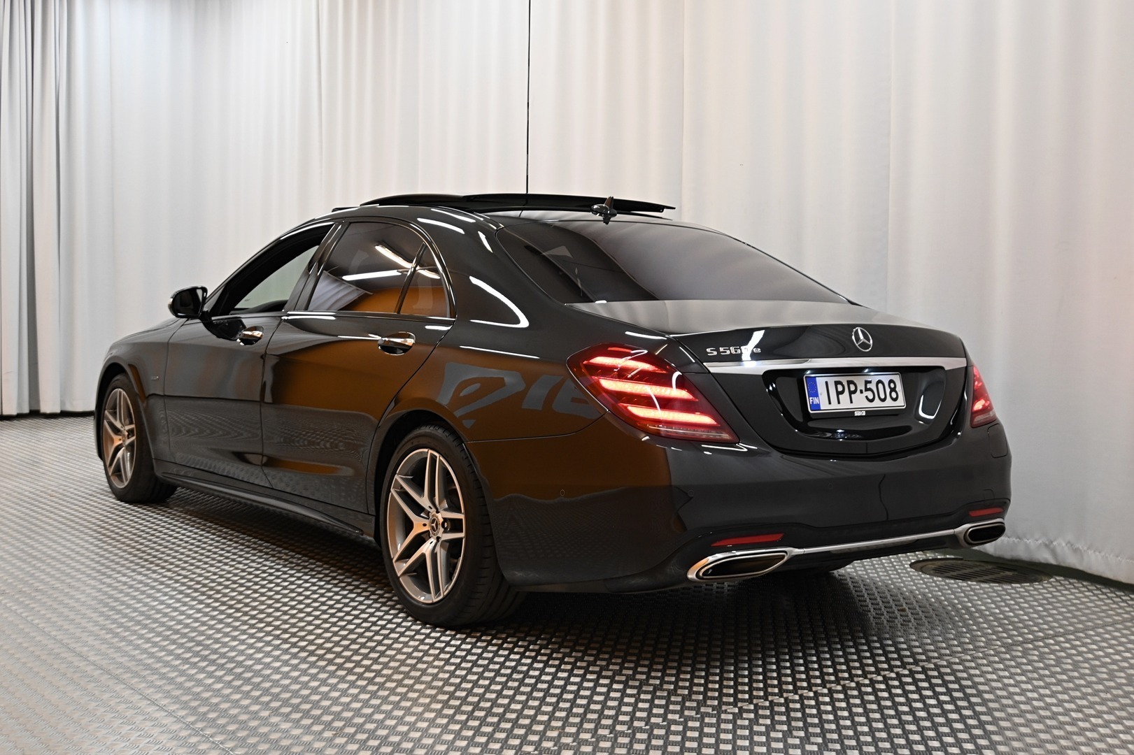 MERCEDES-BENZ S 2018