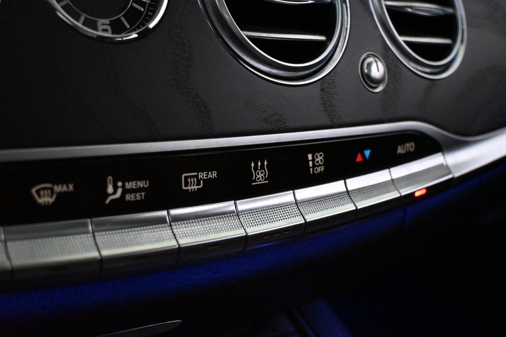 MERCEDES-BENZ S 2018