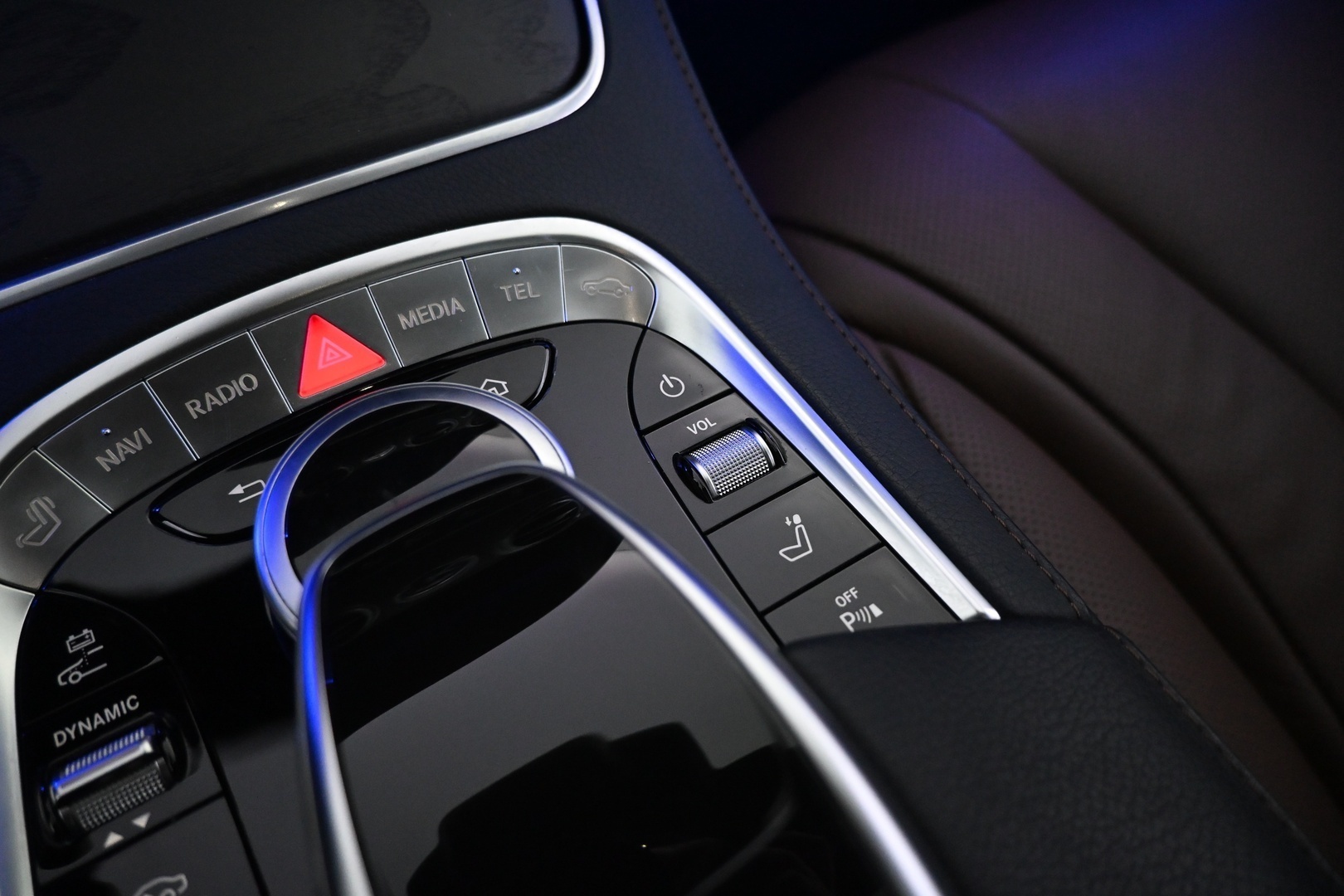 MERCEDES-BENZ S 2018