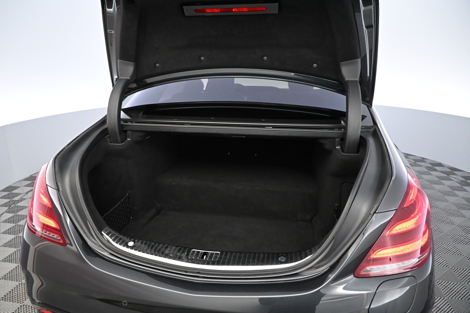 MERCEDES-BENZ S 2018