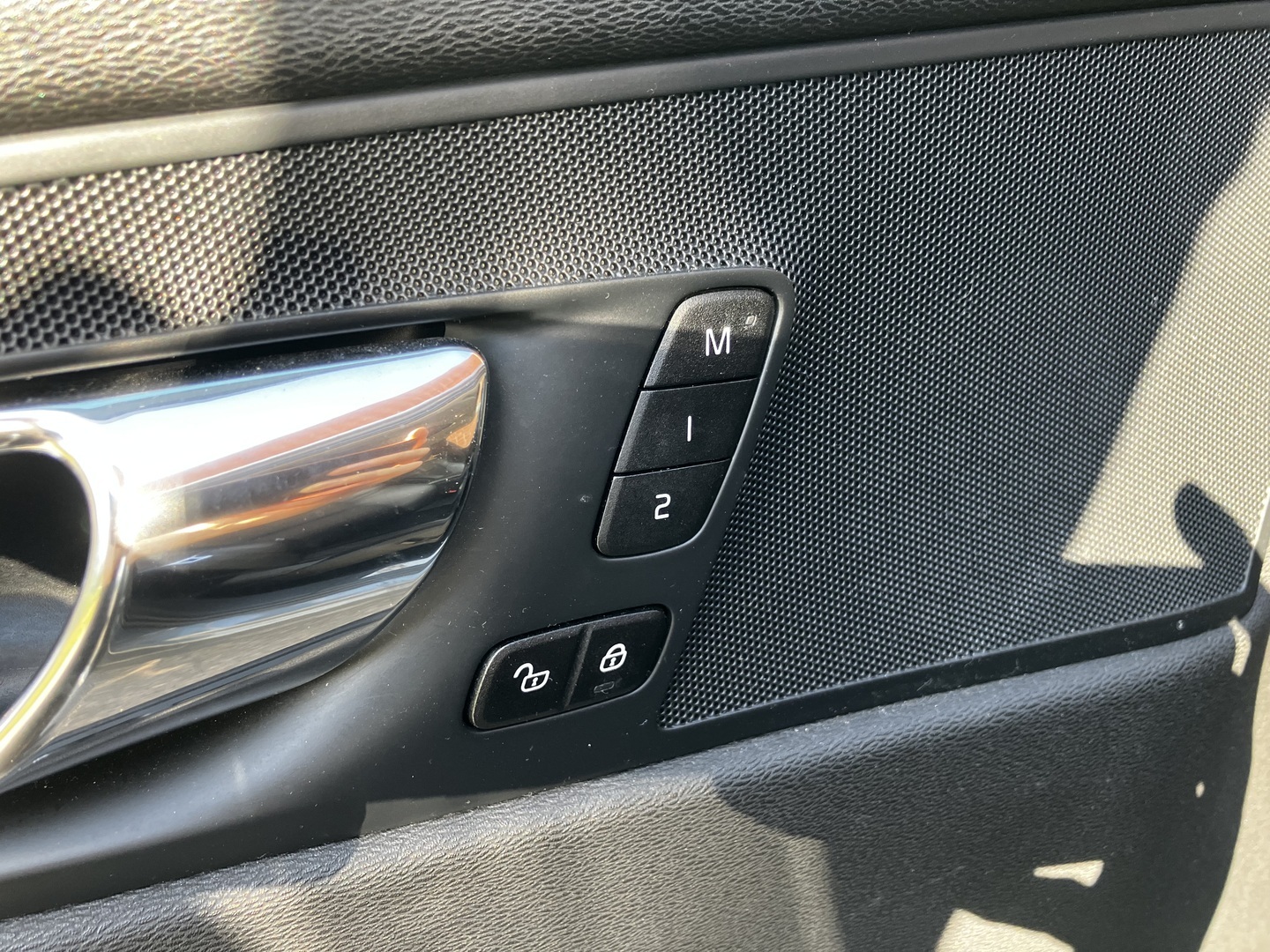 VOLVO XC60 2019
