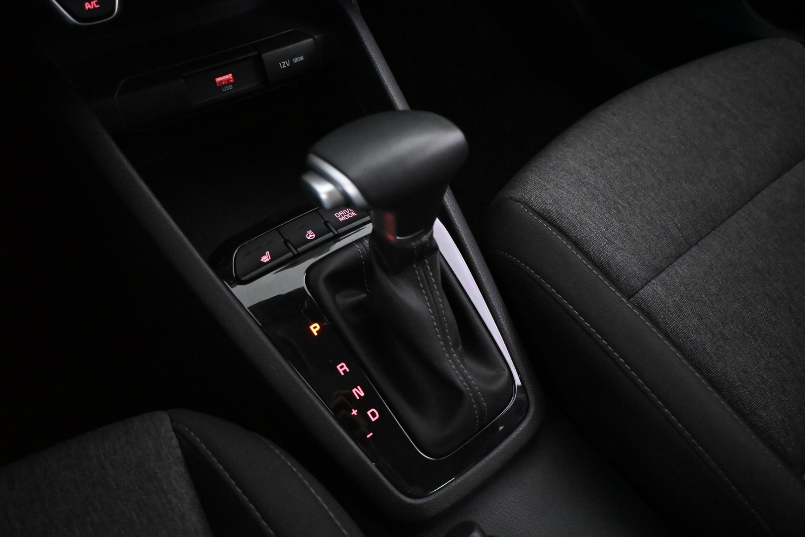 KIA Stonic 2025