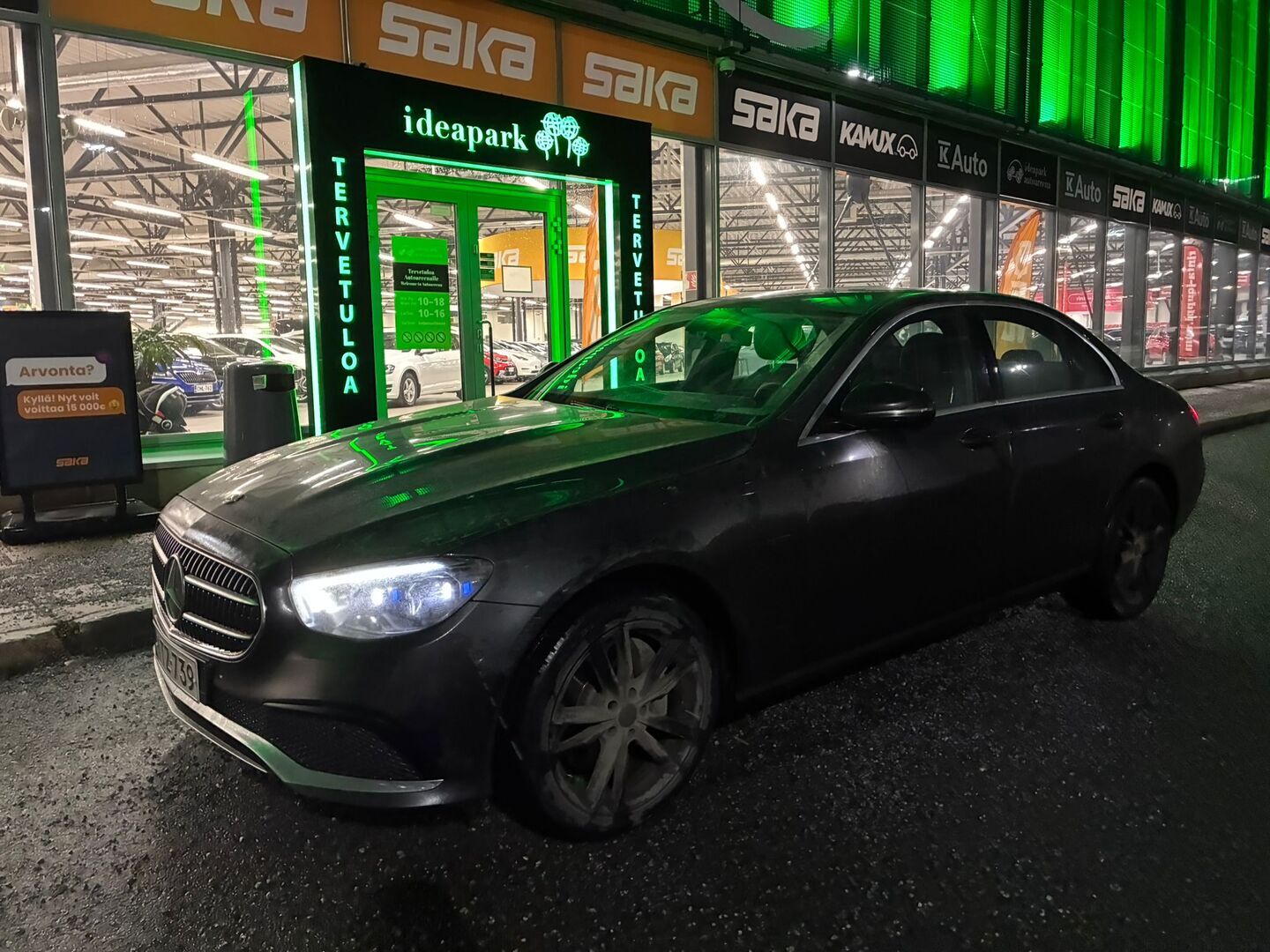 MERCEDES-BENZ E 2021