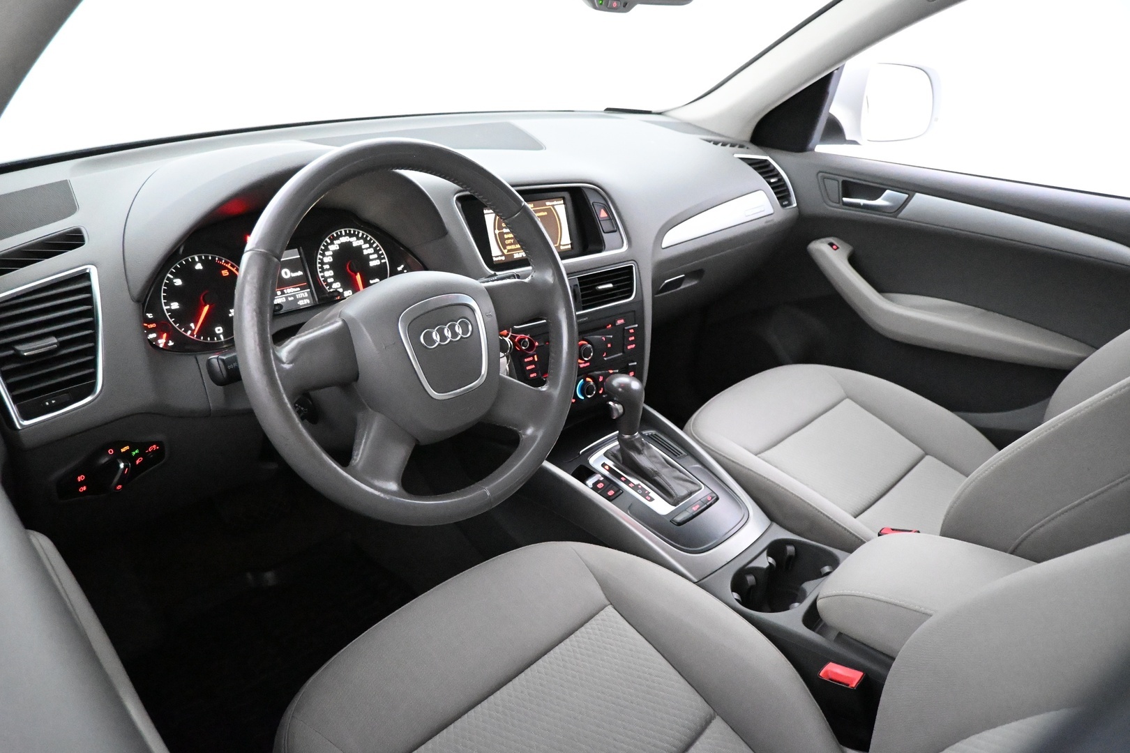AUDI Q5 2011