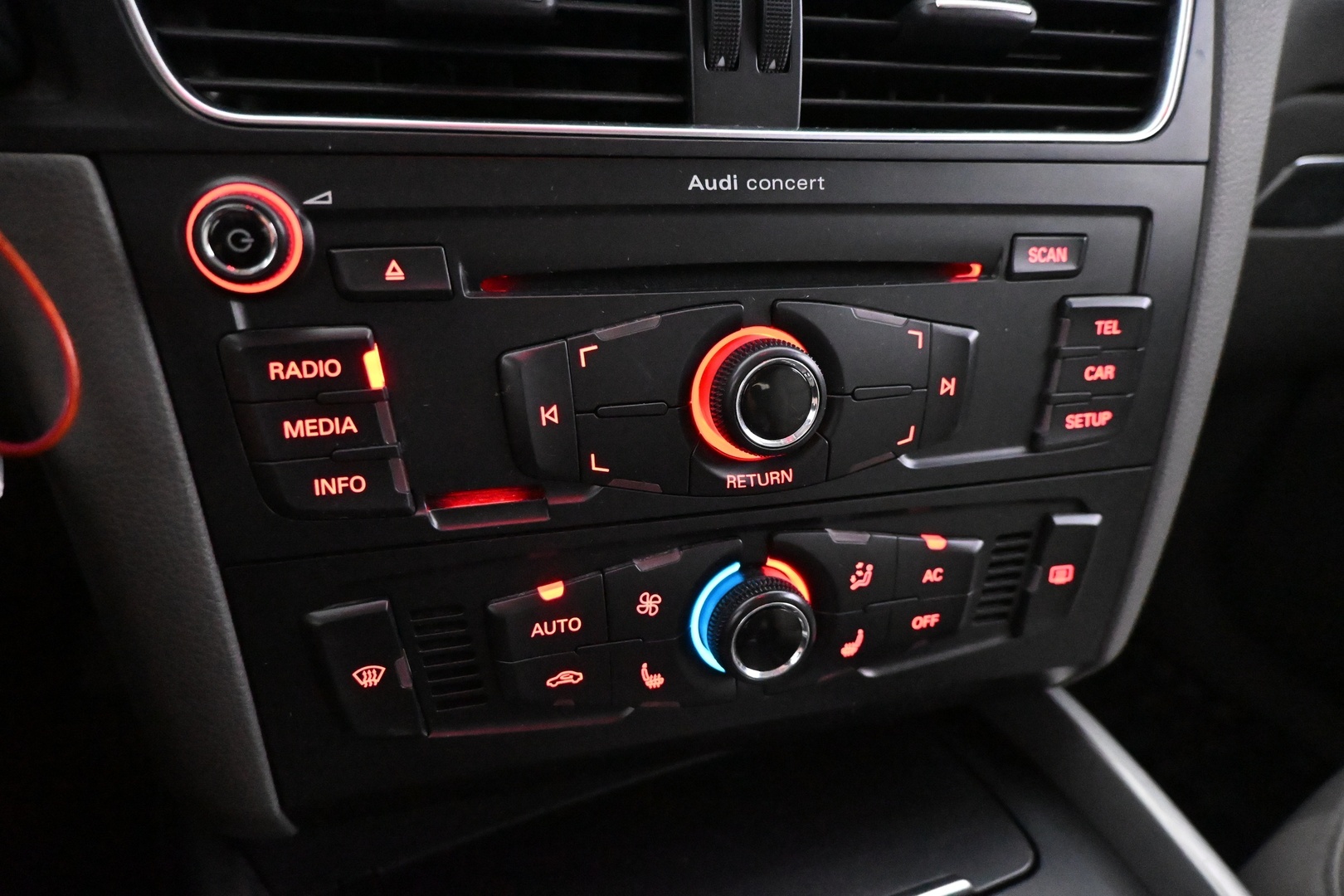 AUDI Q5 2011