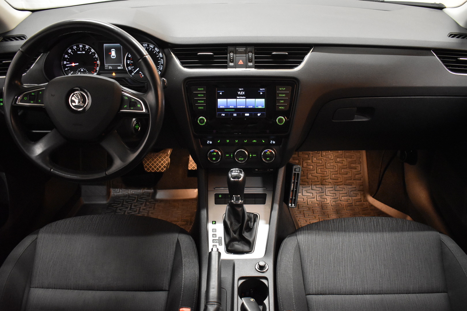 SKODA Octavia 2014