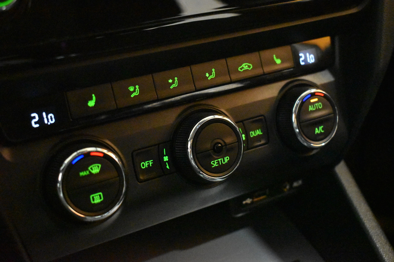 SKODA Octavia 2014