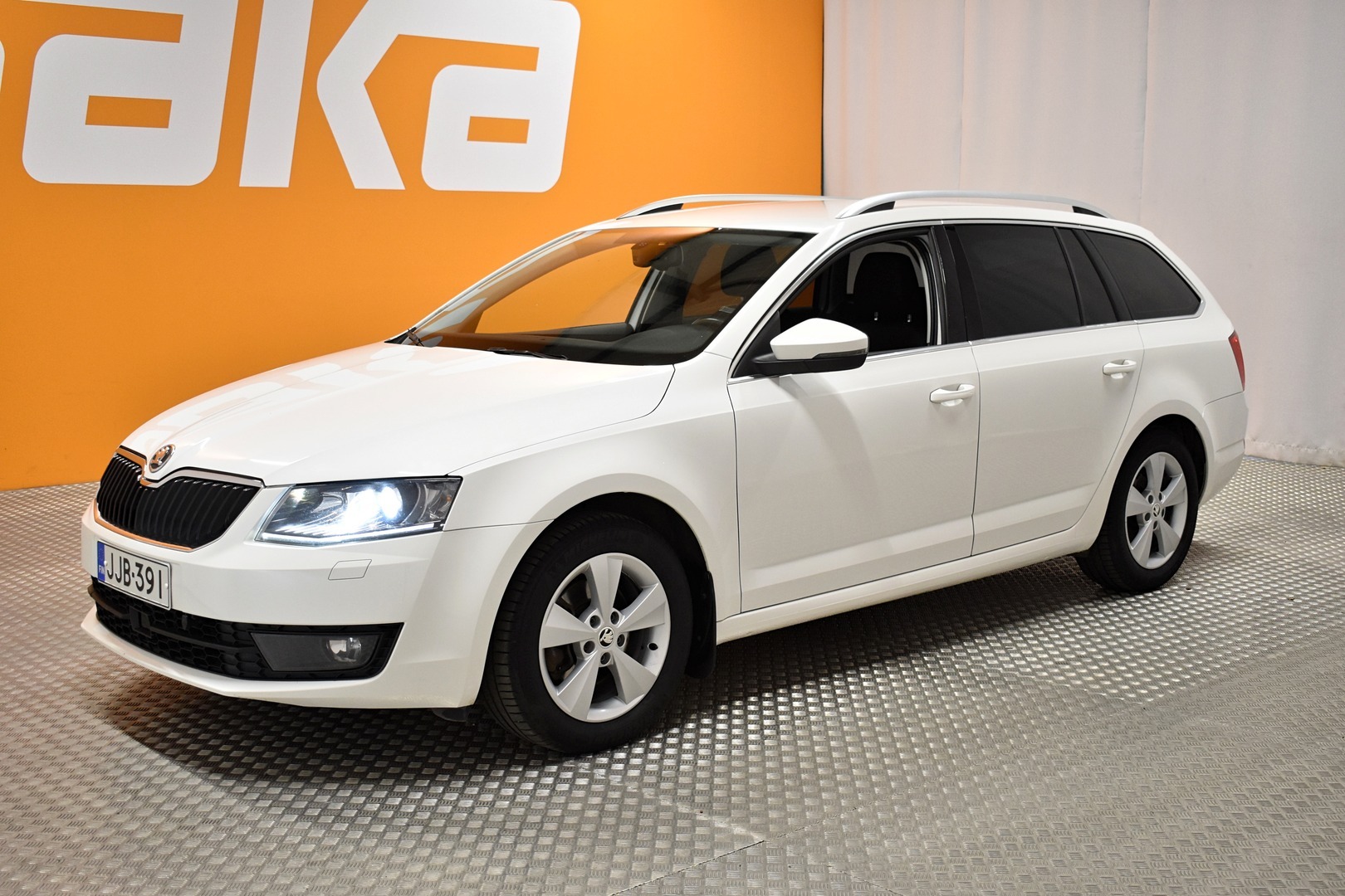 SKODA Octavia 2014