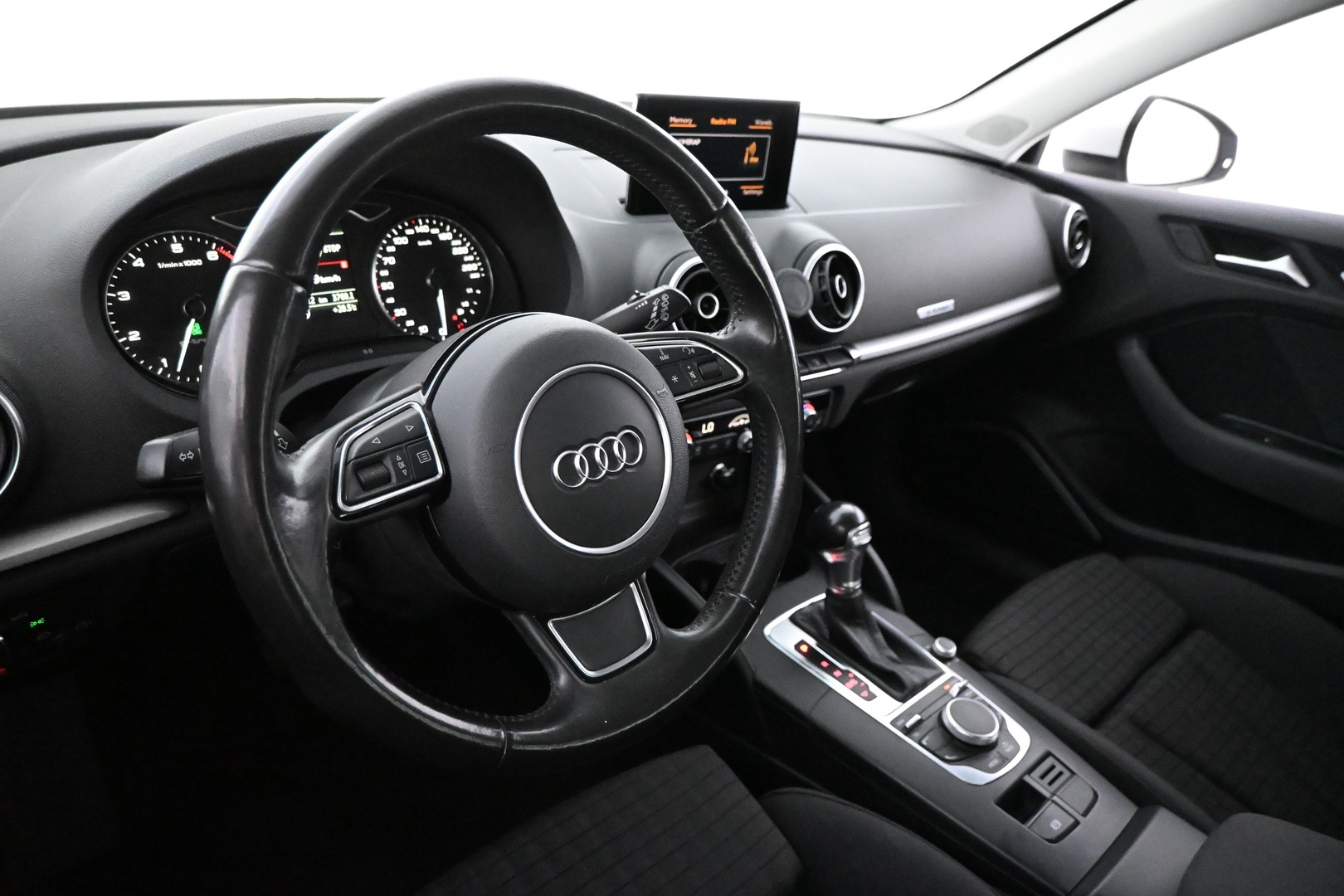 AUDI A3 2015