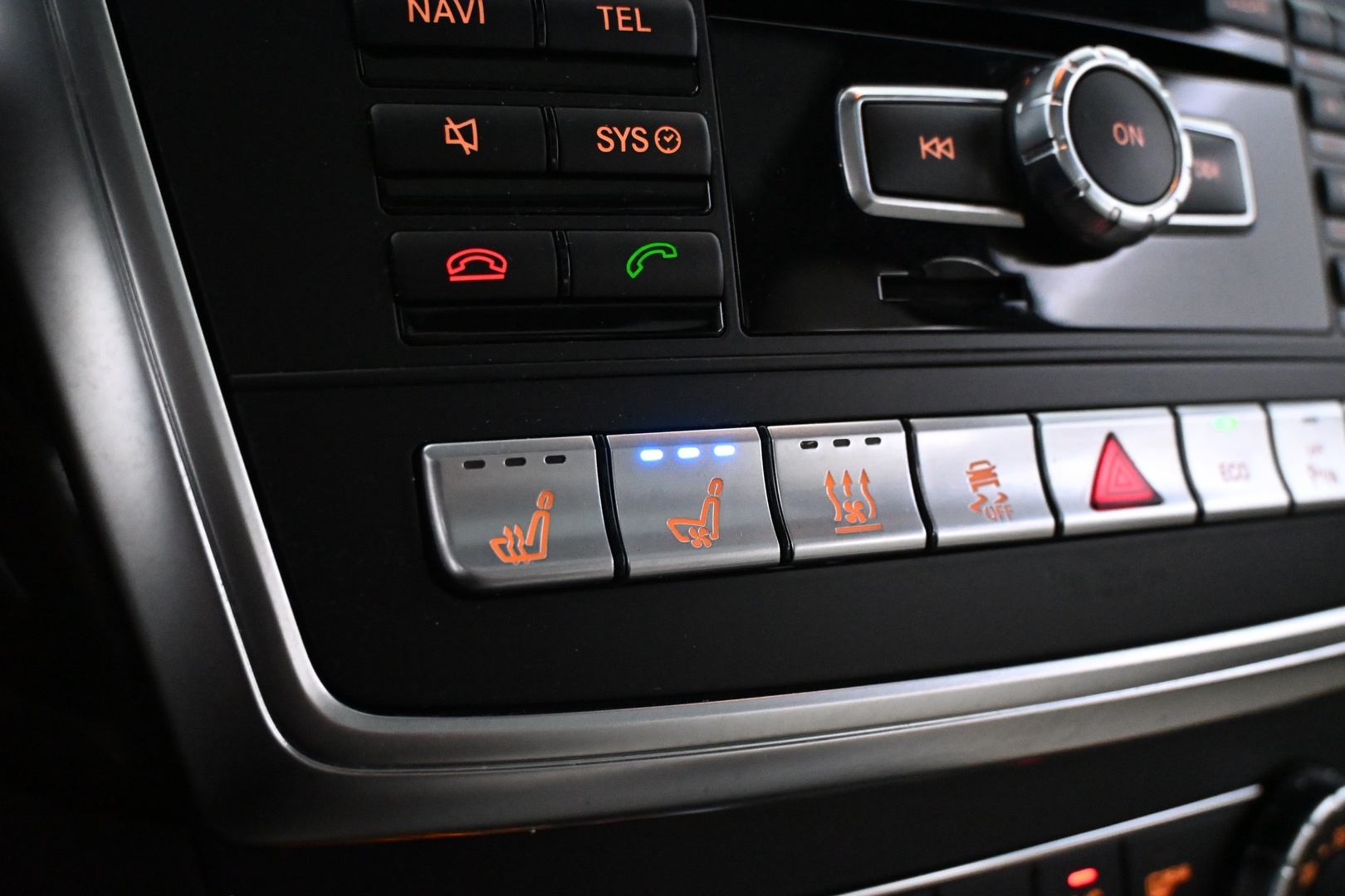 MERCEDES-BENZ GL 2014