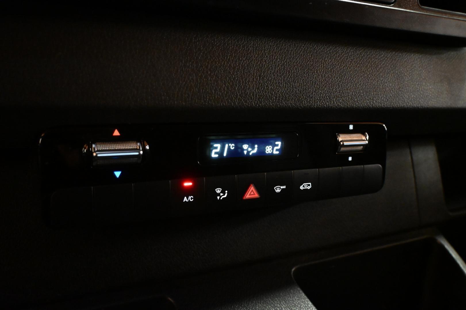 MERCEDES-BENZ Sprinter 2019