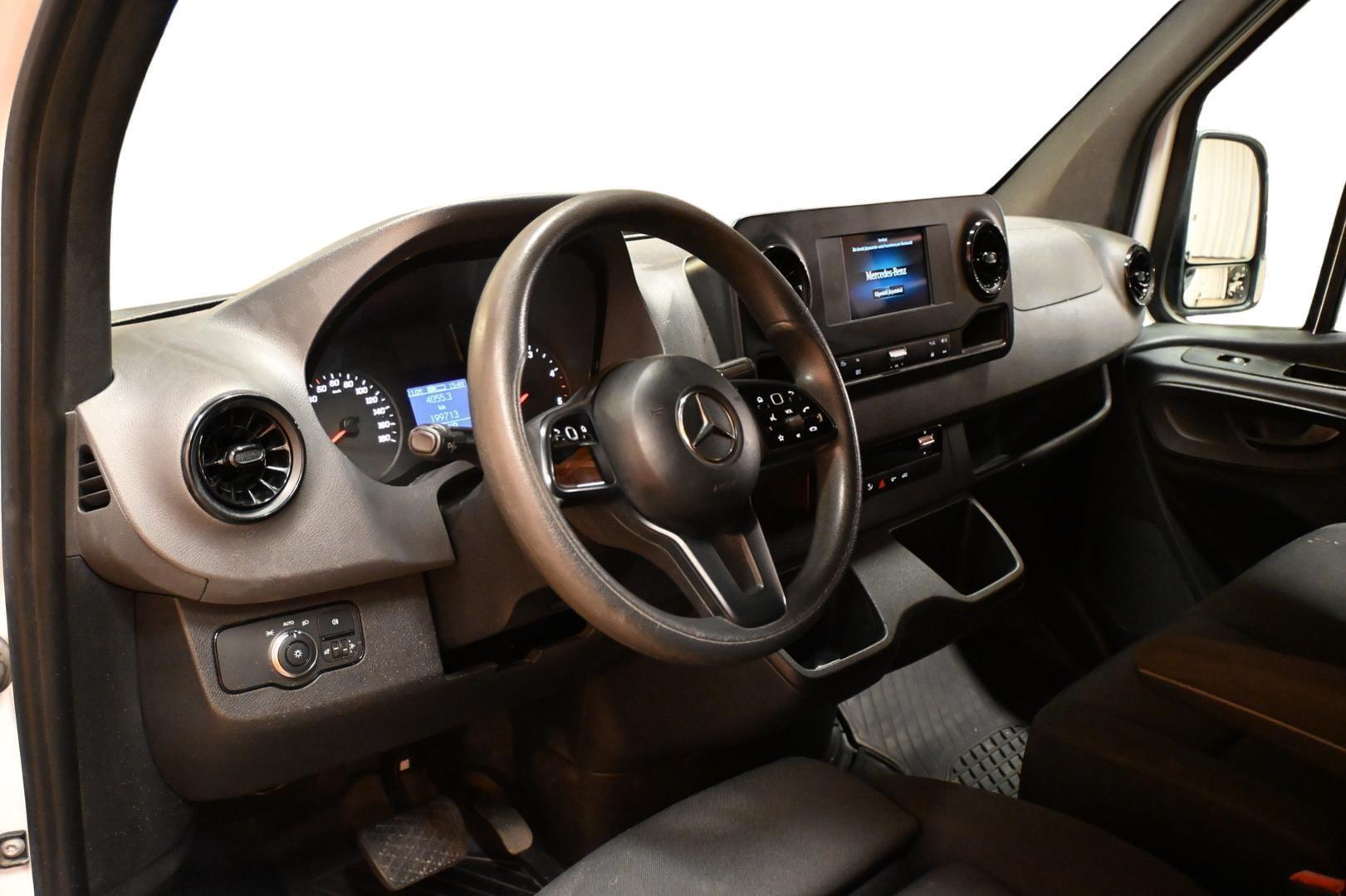 MERCEDES-BENZ Sprinter 2019