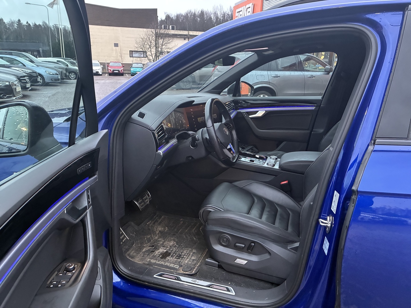 VOLKSWAGEN Touareg 2021