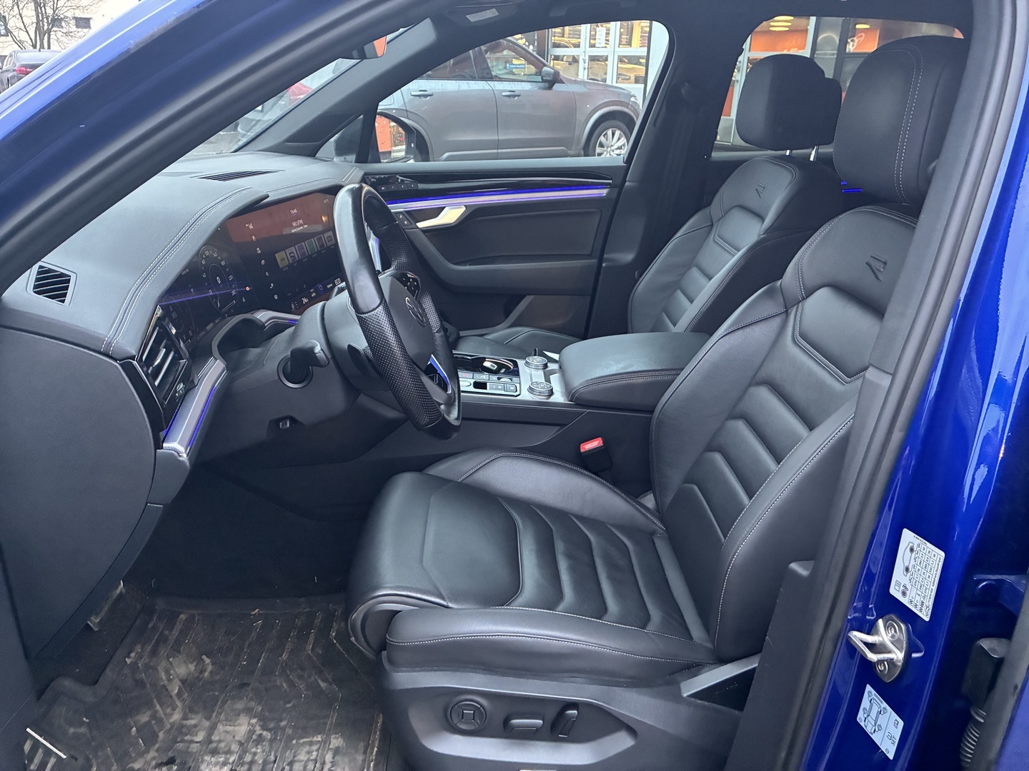 VOLKSWAGEN Touareg 2021