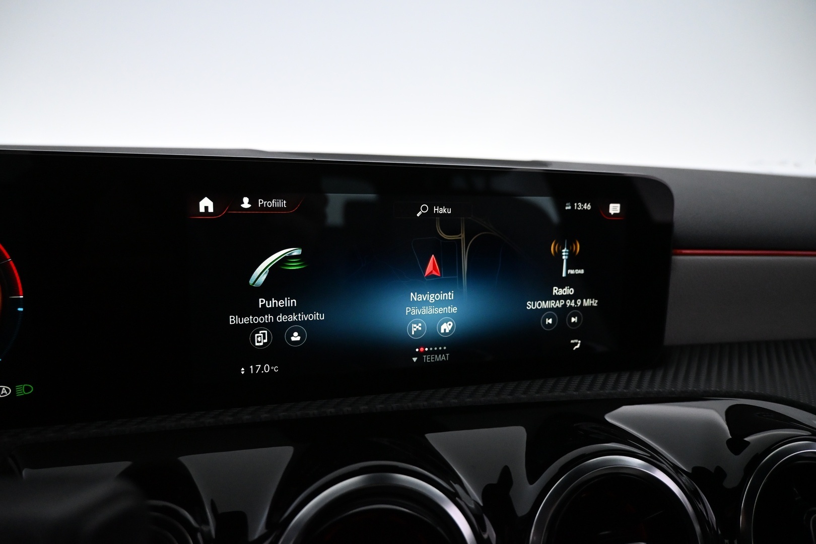 MERCEDES-BENZ A 2021