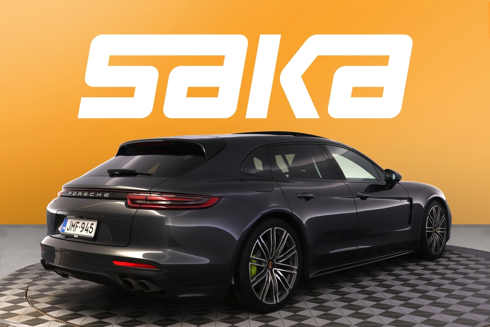 PORSCHE Panamera 2018