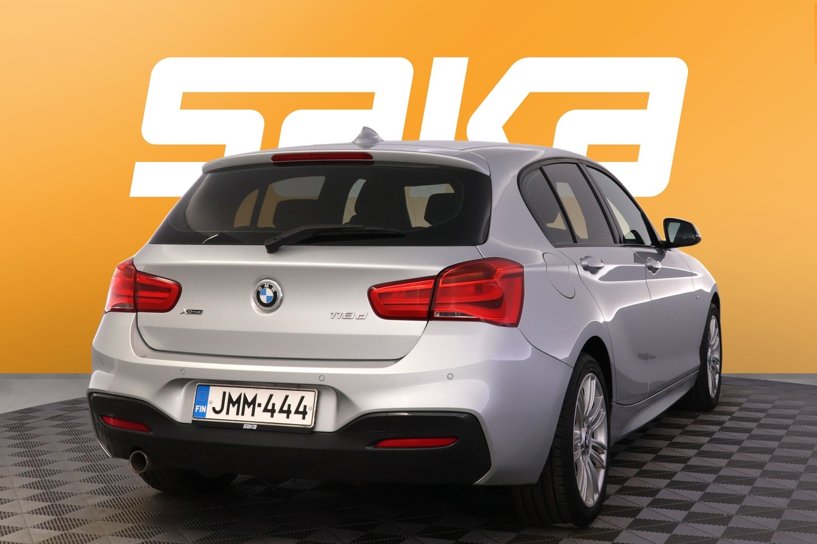 BMW 118 2018