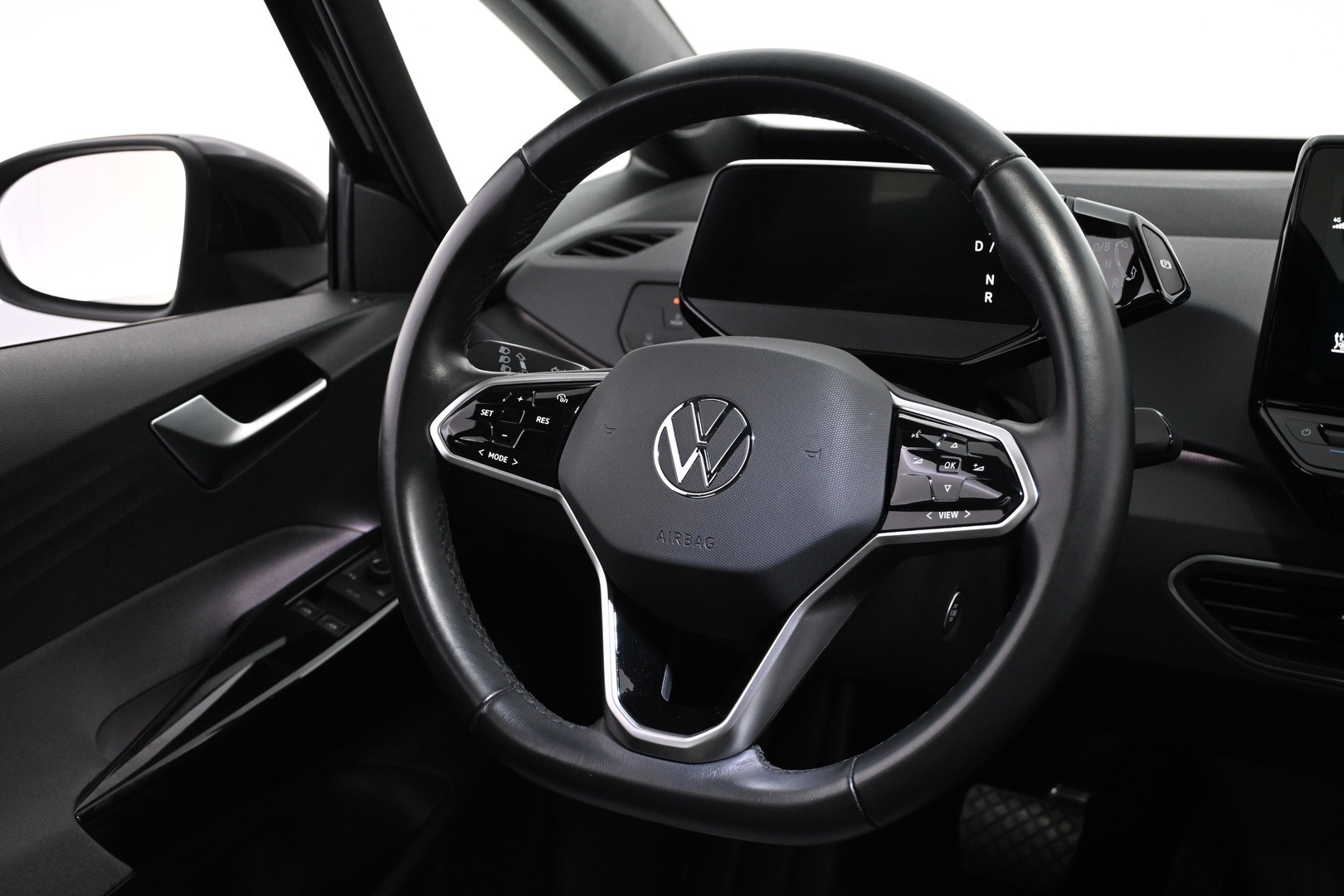 VOLKSWAGEN ID.3 2023