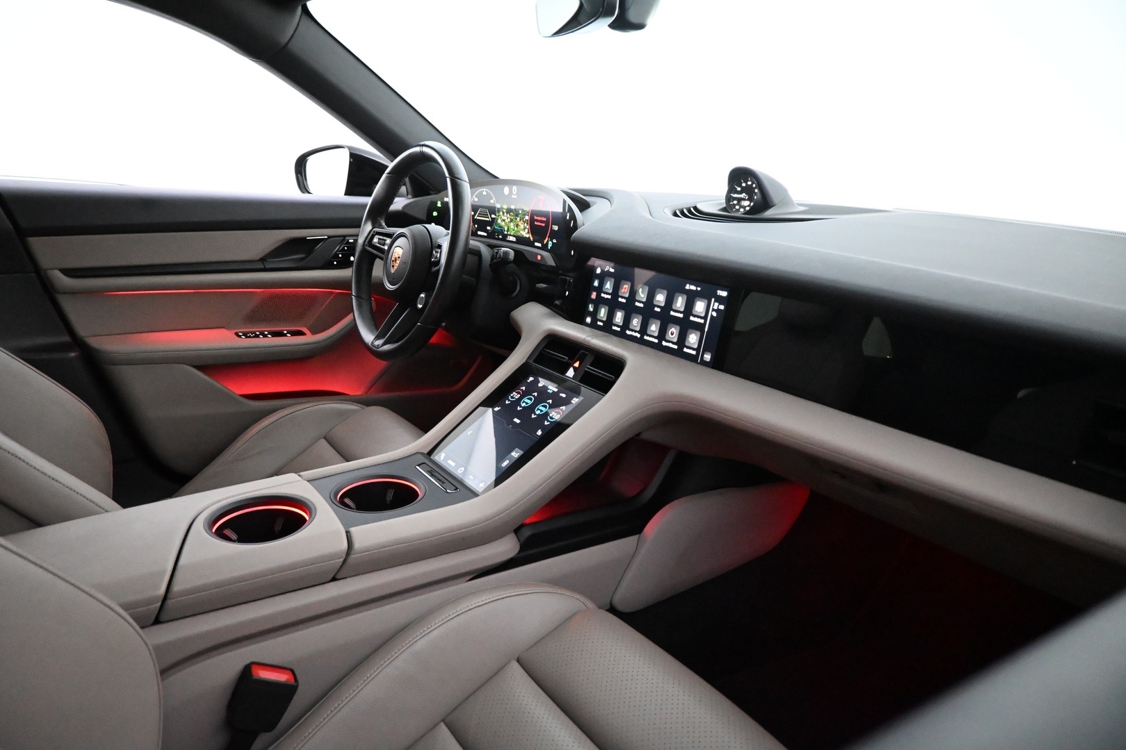 PORSCHE Taycan 2022